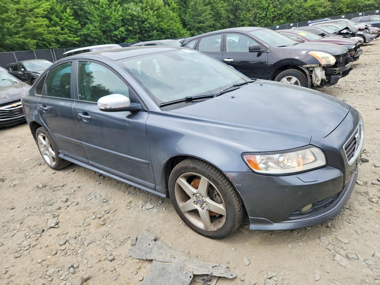 2010 Volvo S40 T5 Gray vin: YV1672MHXA2488472