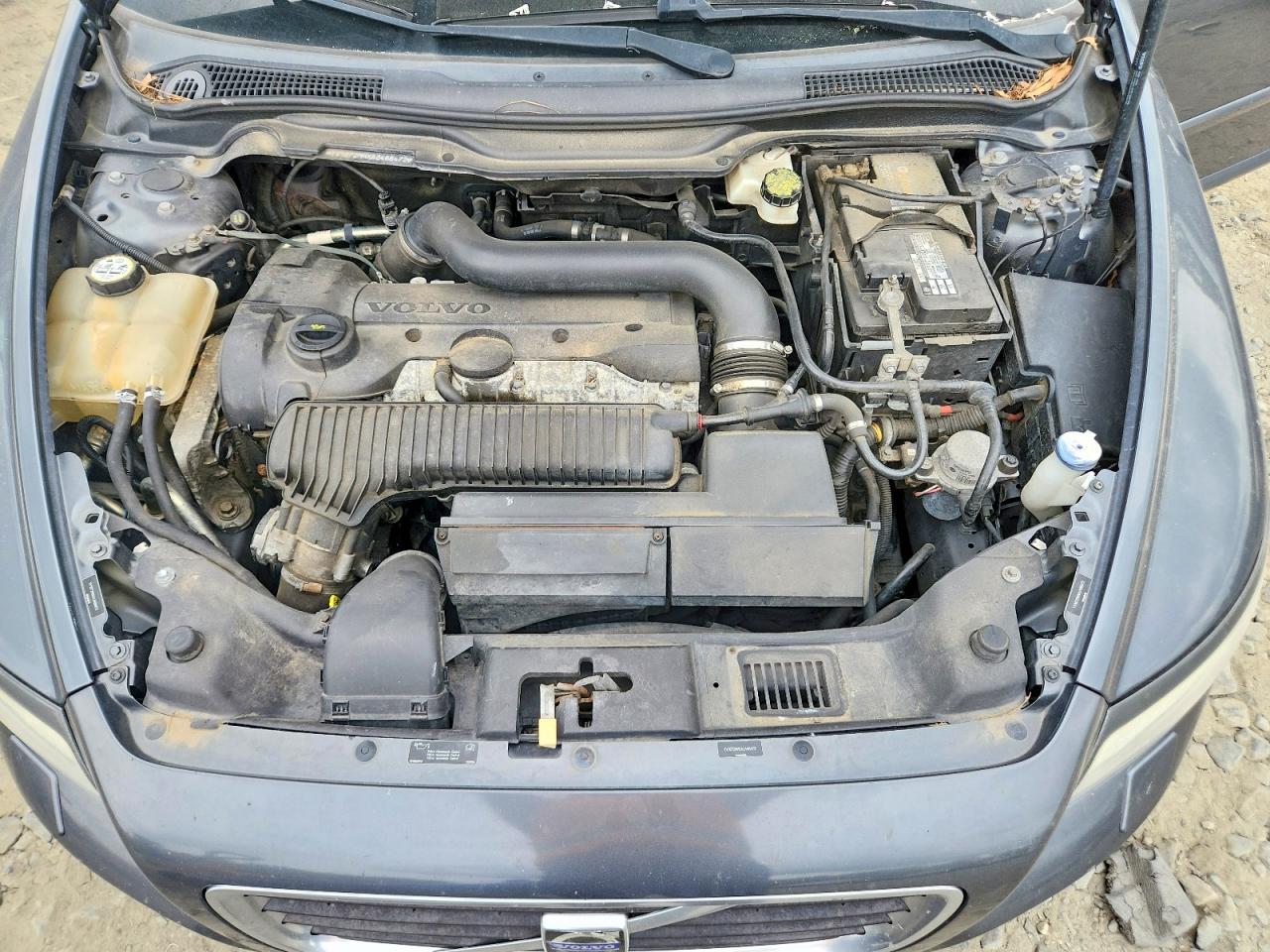 2010 Volvo S40 T5 Gray vin: YV1672MHXA2488472
