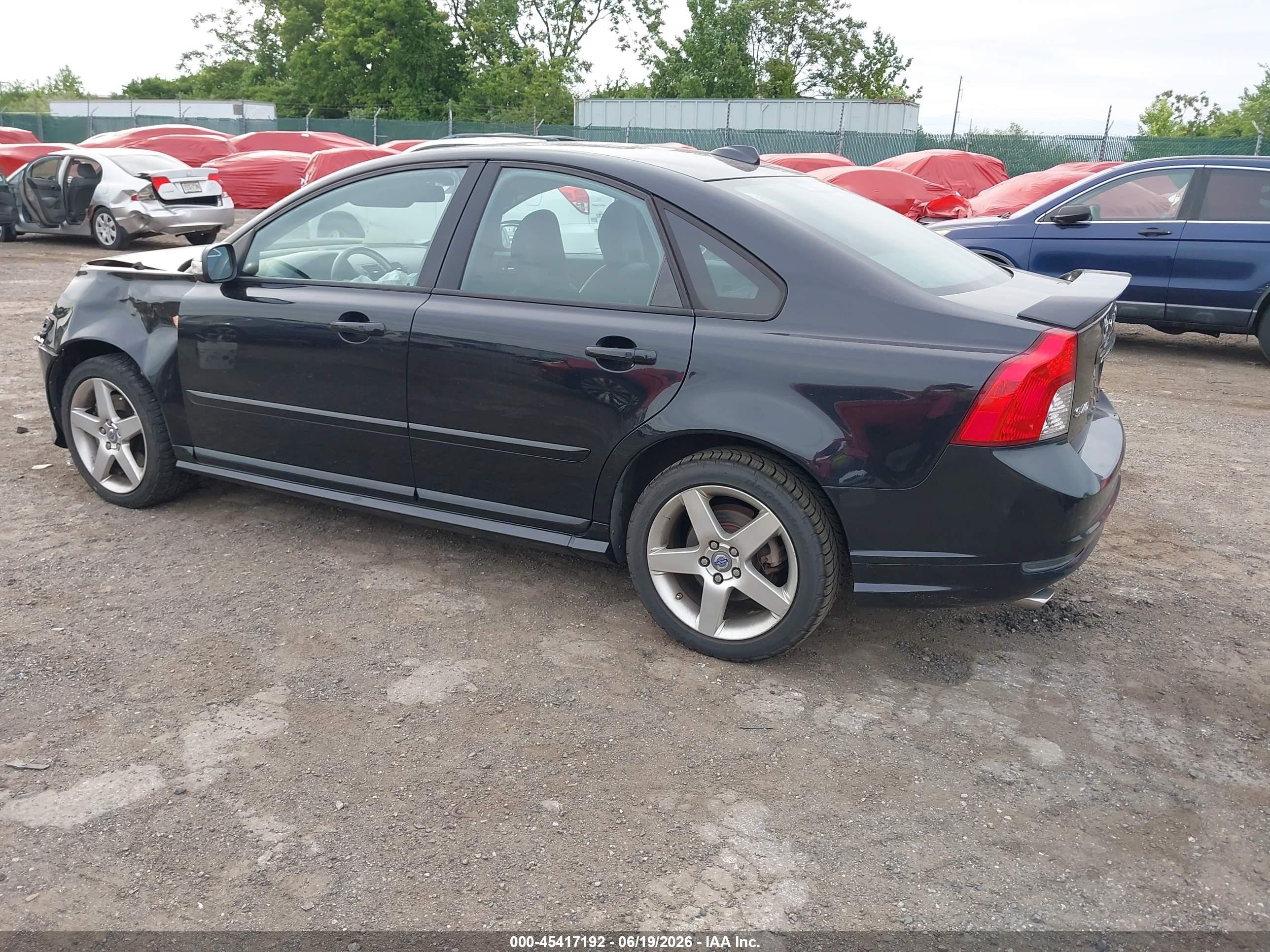 2010 Volvo S40 T5 R-design Black vin: YV1672MHXA2498838
