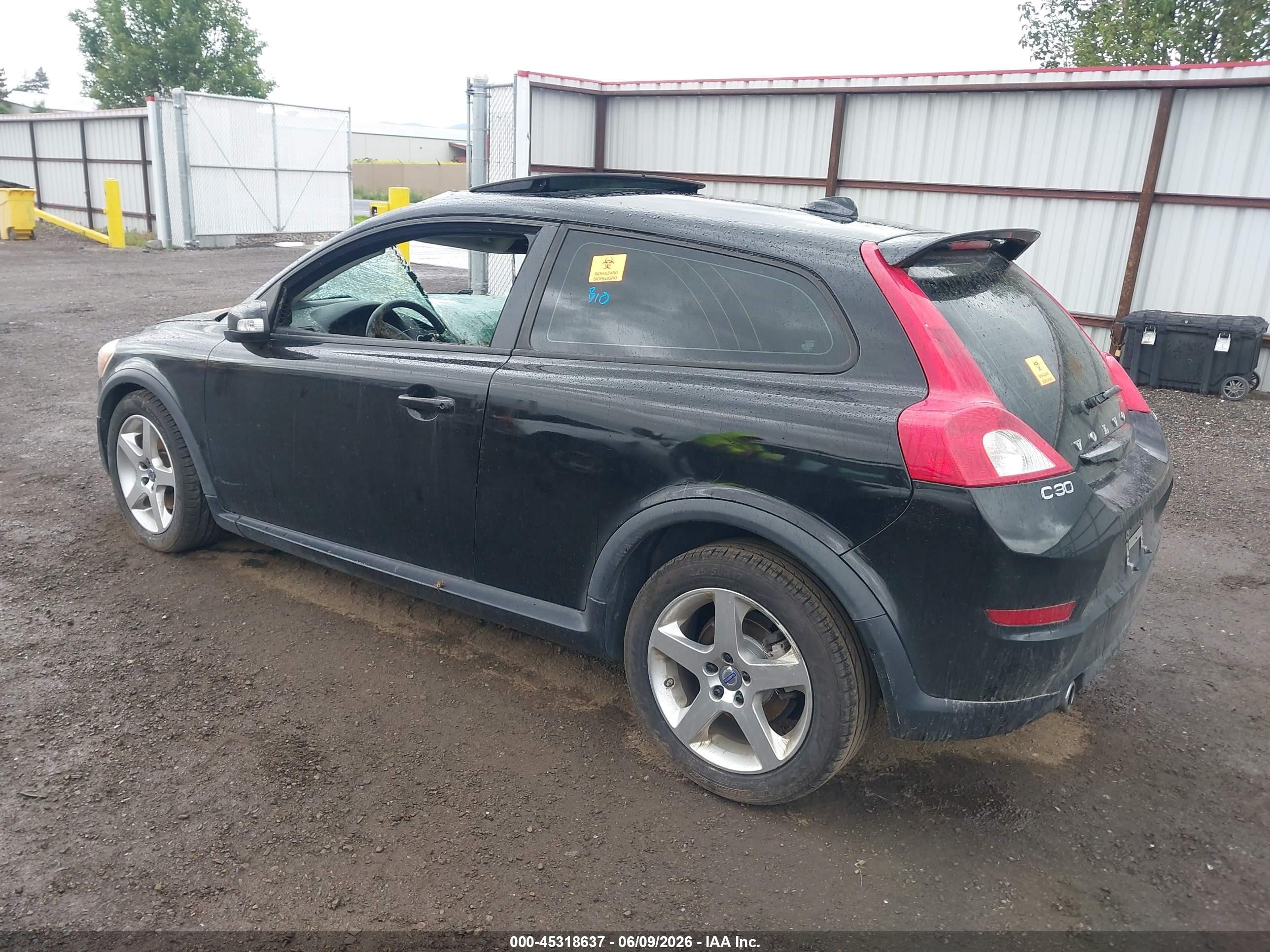 2011 Volvo C30 R-design/t5/t5 (retail Only)/t5 R-design Black vin: YV1672MK0B2201041