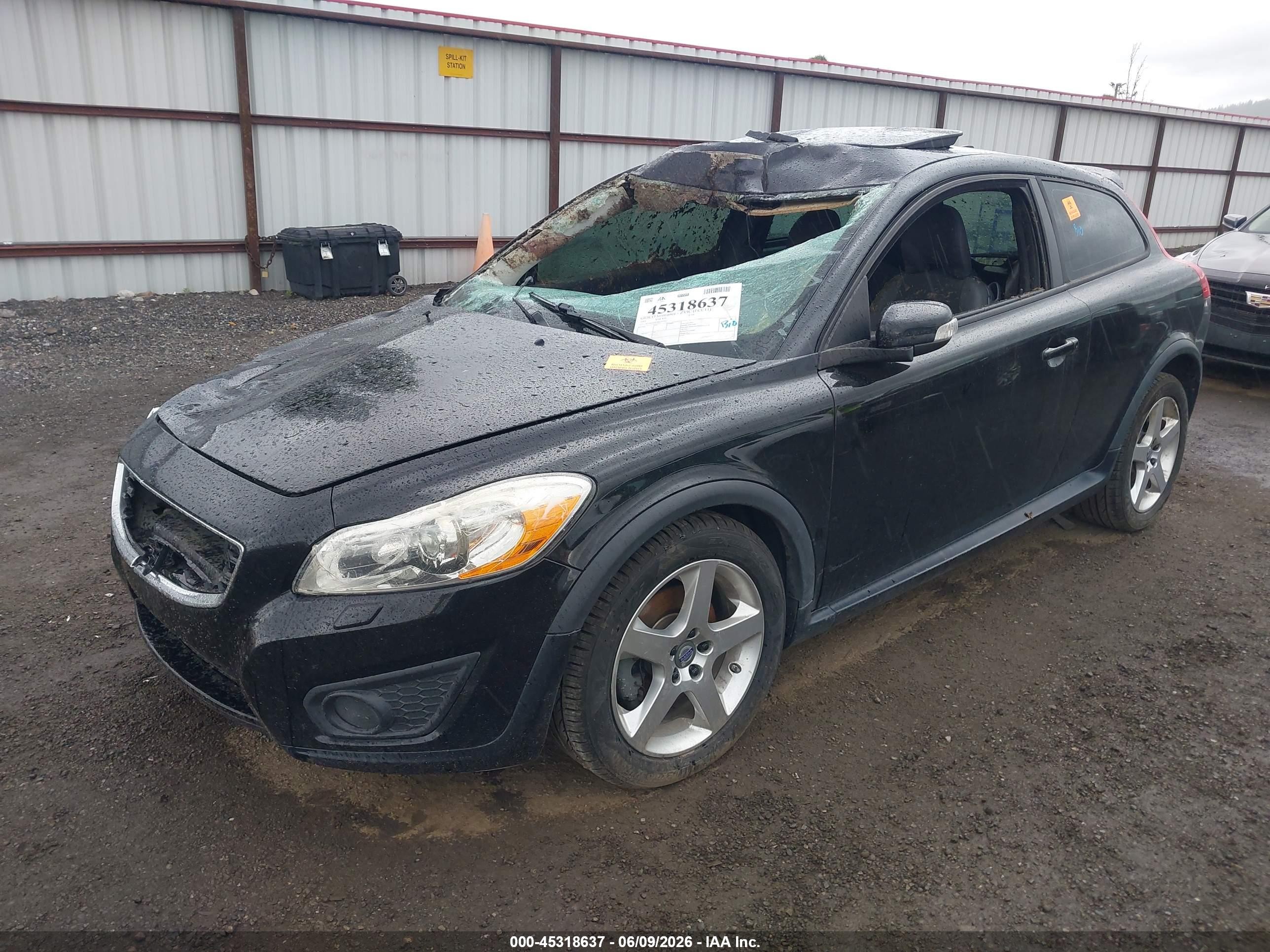 2011 Volvo C30 R-design/t5/t5 (retail Only)/t5 R-design Black vin: YV1672MK0B2201041