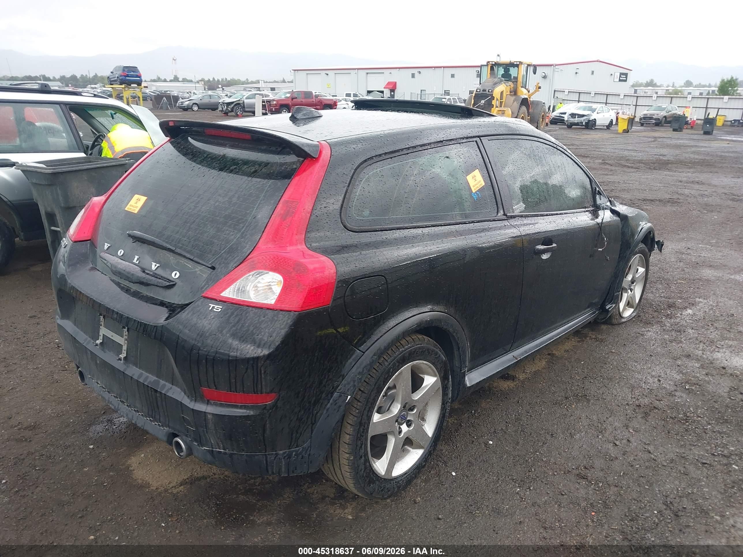 2011 Volvo C30 R-design/t5/t5 (retail Only)/t5 R-design Black vin: YV1672MK0B2201041