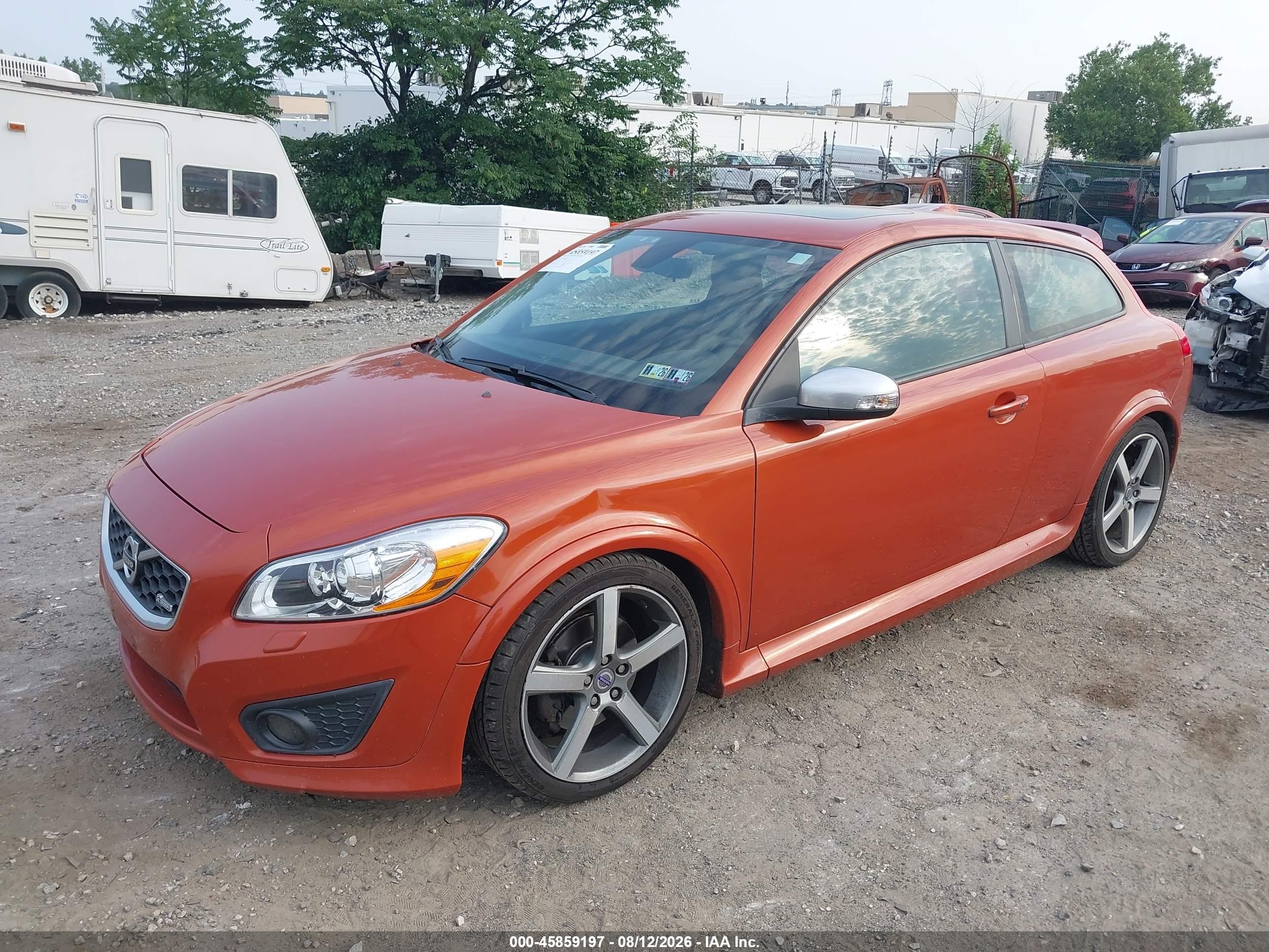 2011 Volvo C30 R-design/t5 (retail Only) Оранжевый vin: YV1672MK1B2200996