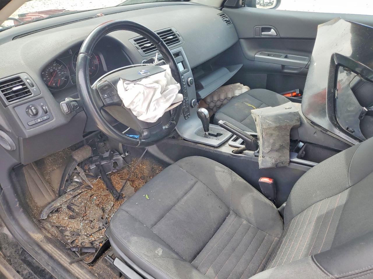 2013 Volvo C30 T5 Черный vin: YV1672MK1D2306206