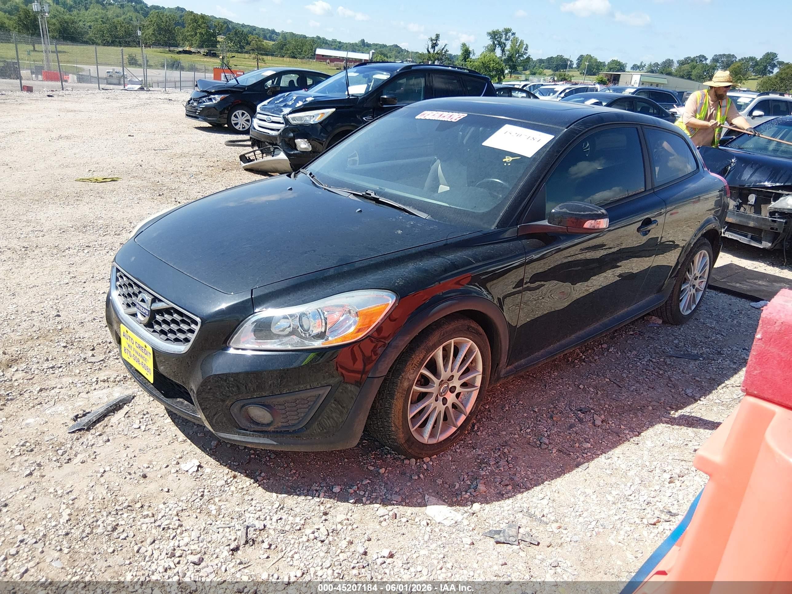 2011 Volvo C30 T5/t5 R-design Black vin: YV1672MK2B2210727
