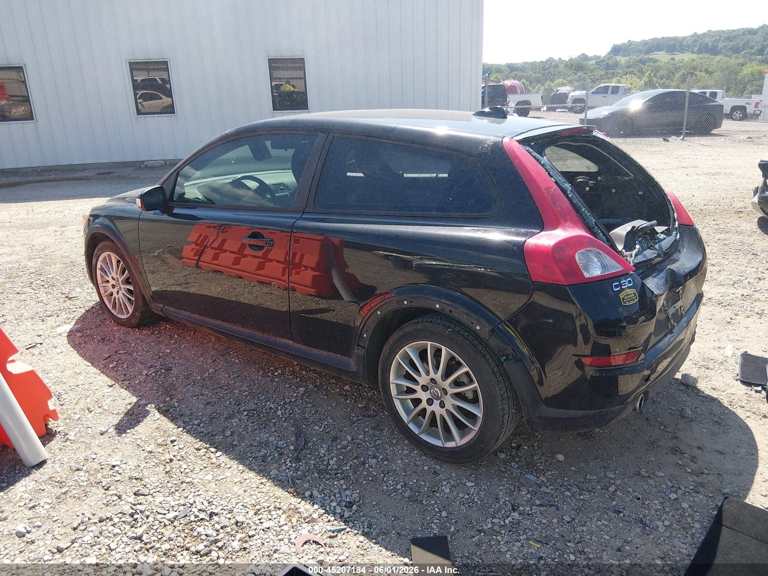 2011 Volvo C30 T5/t5 R-design Black vin: YV1672MK2B2210727