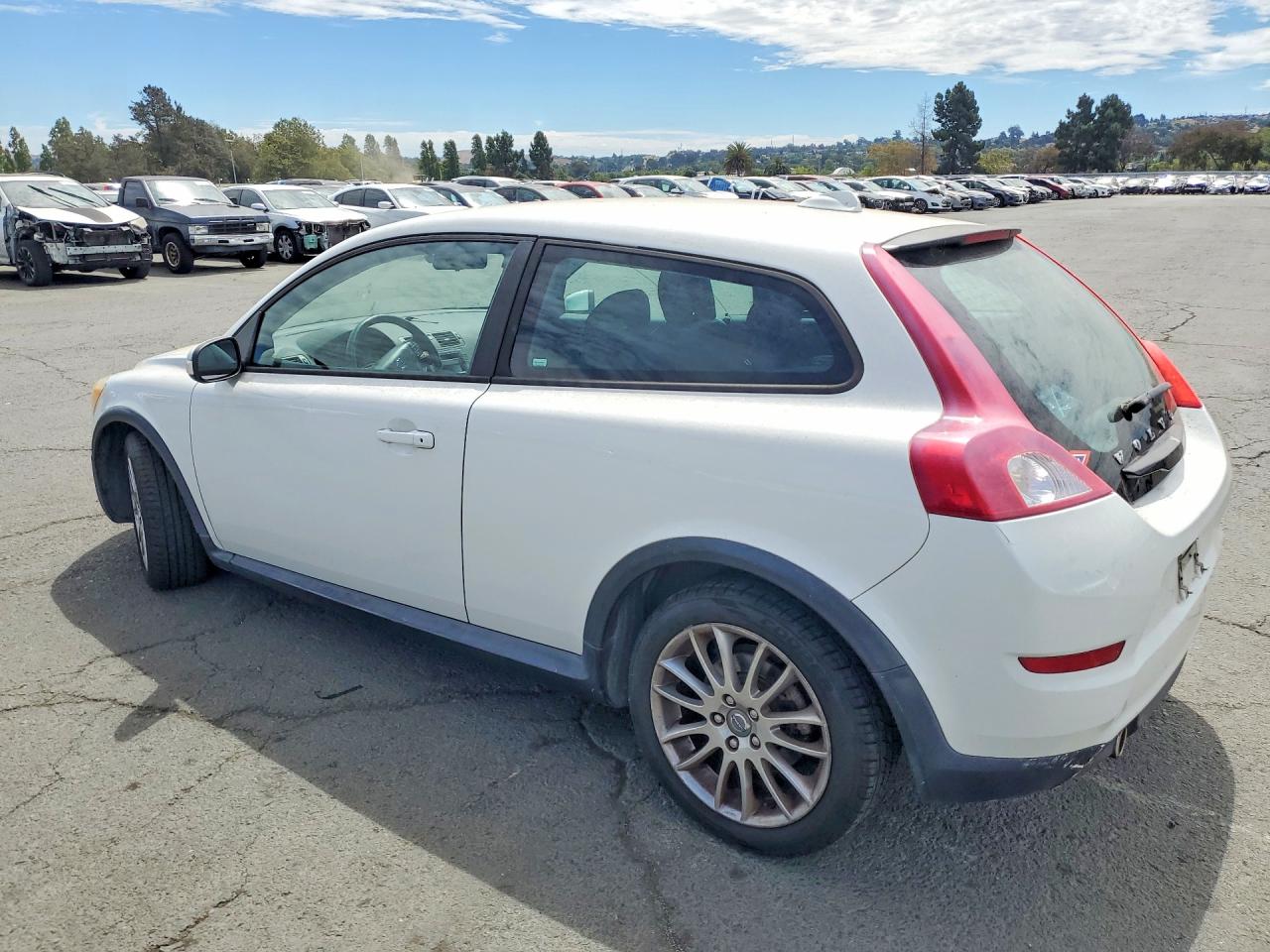 2011 Volvo C30 T5 White vin: YV1672MK3B2196949