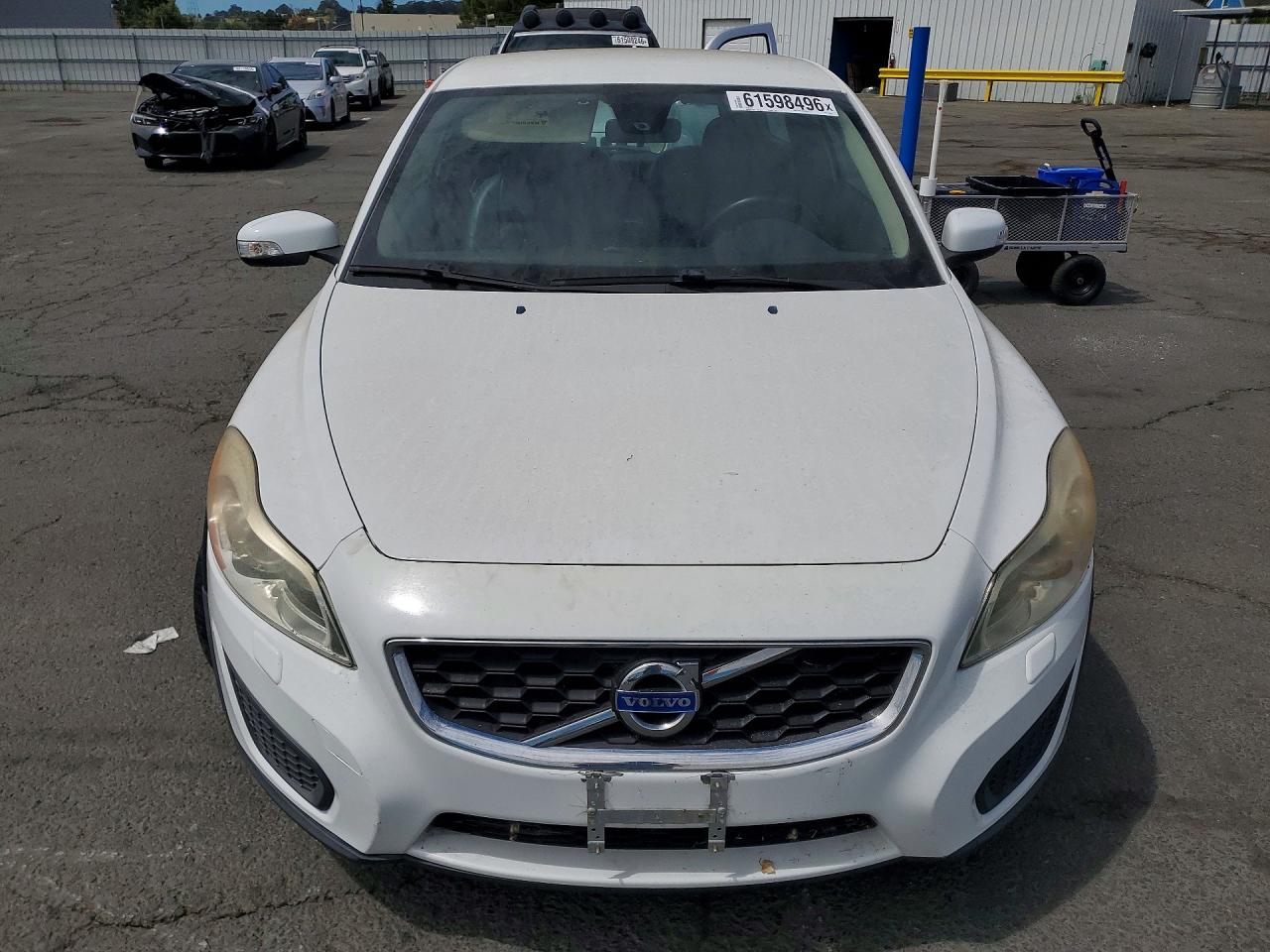 2011 Volvo C30 T5 White vin: YV1672MK3B2196949