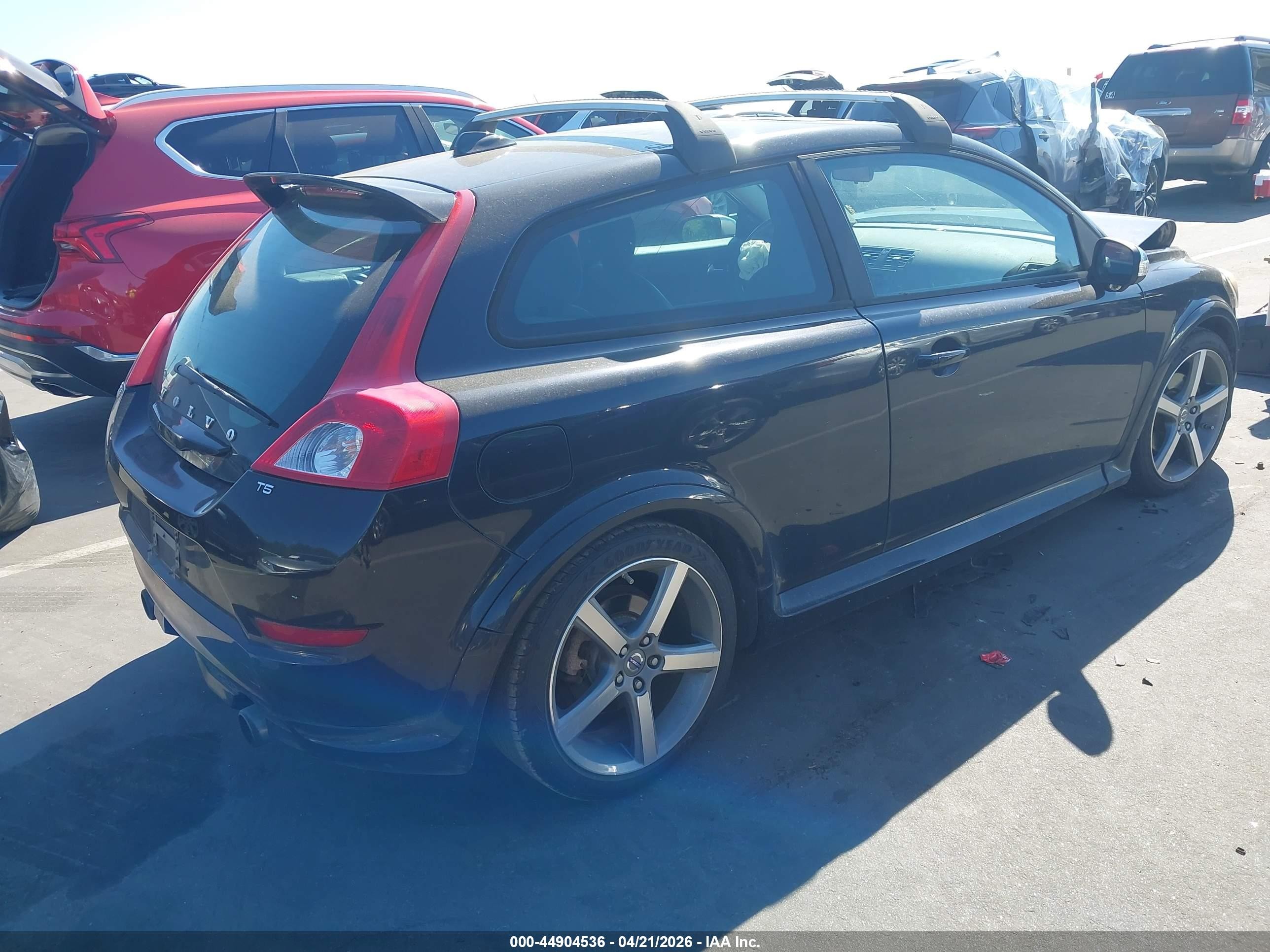 2011 Volvo C30 T5/t5 R-design Black vin: YV1672MK3B2210946