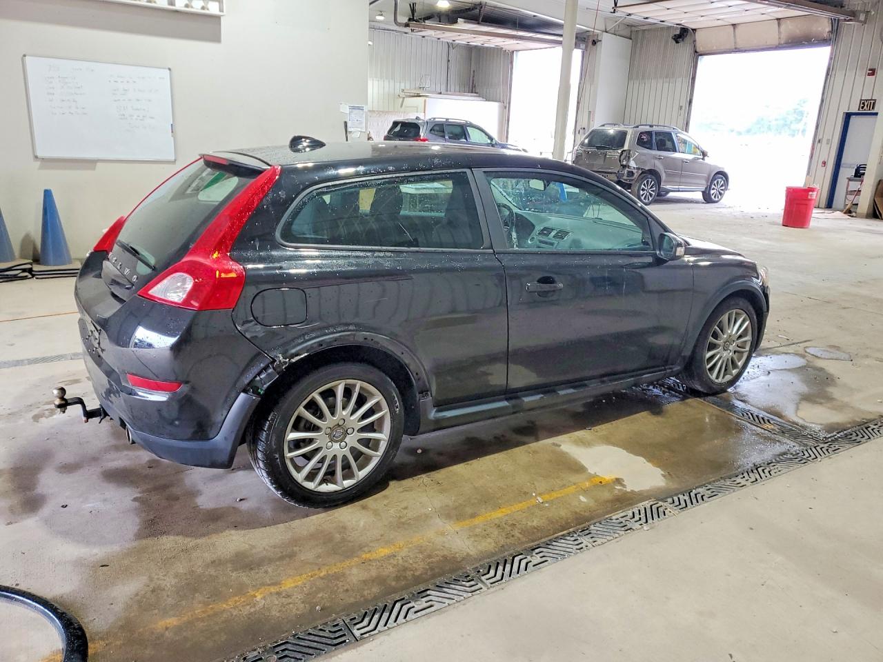 2012 Volvo C30 T5 Black vin: YV1672MK3C2271036