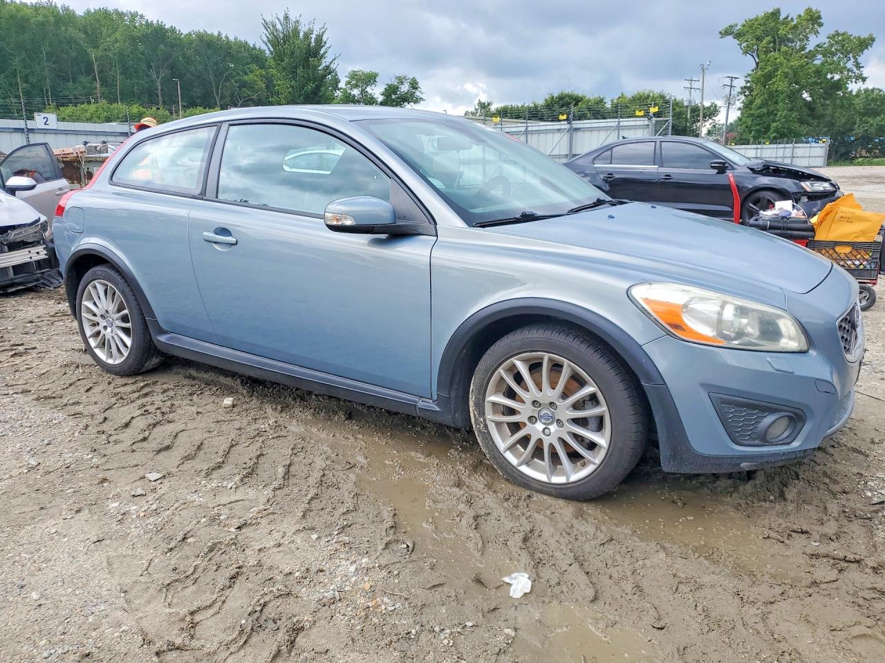 2011 Volvo C30 T5 Синий vin: YV1672MK4B2209921