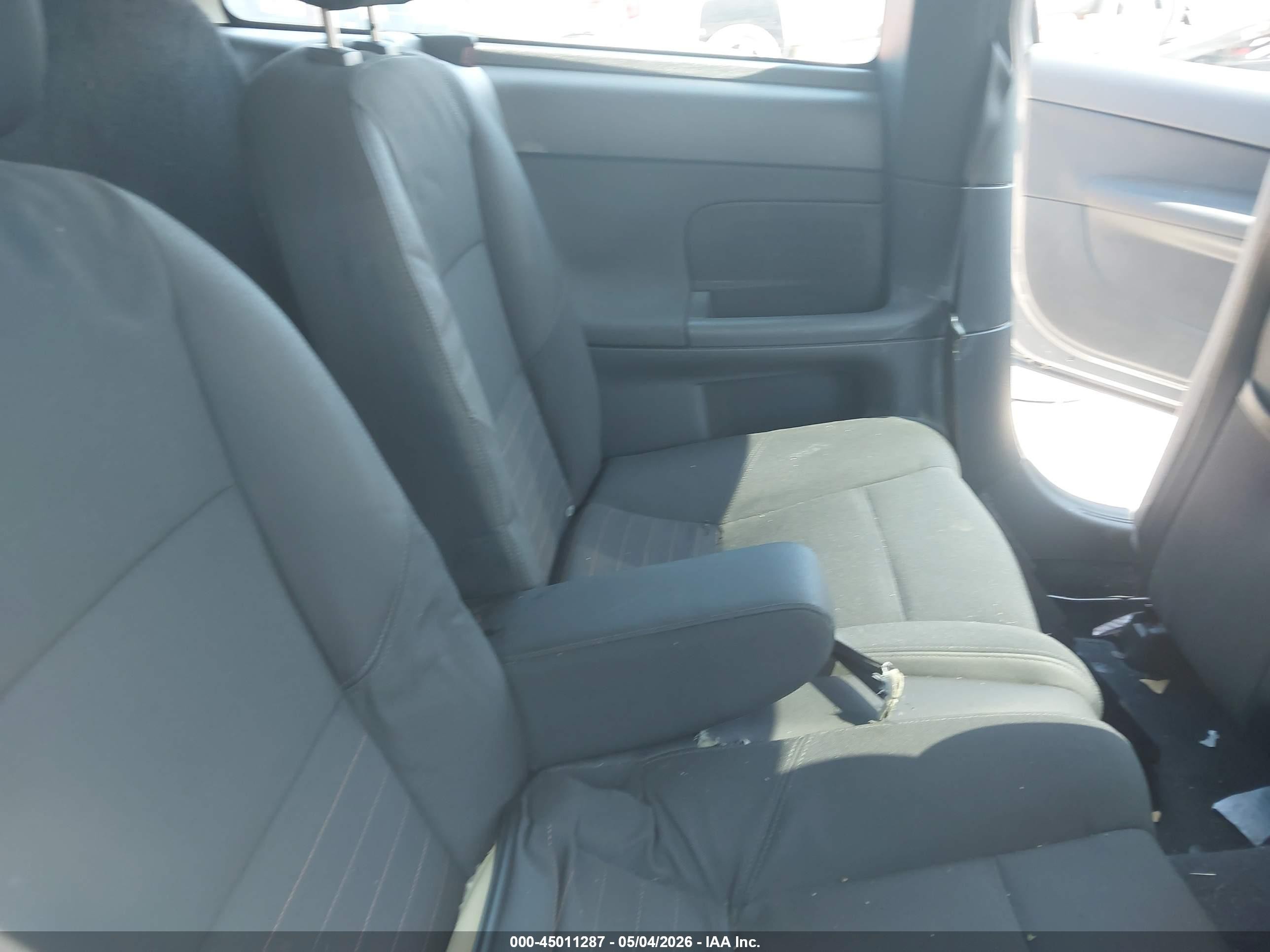 2013 Volvo C30 T5/t5 Platinum/t5 Premier/t5 Premier Plus/t5 R-design/t5 R-design Platinum/t5 R-design Premier Серый vin: YV1672MK4D2304224