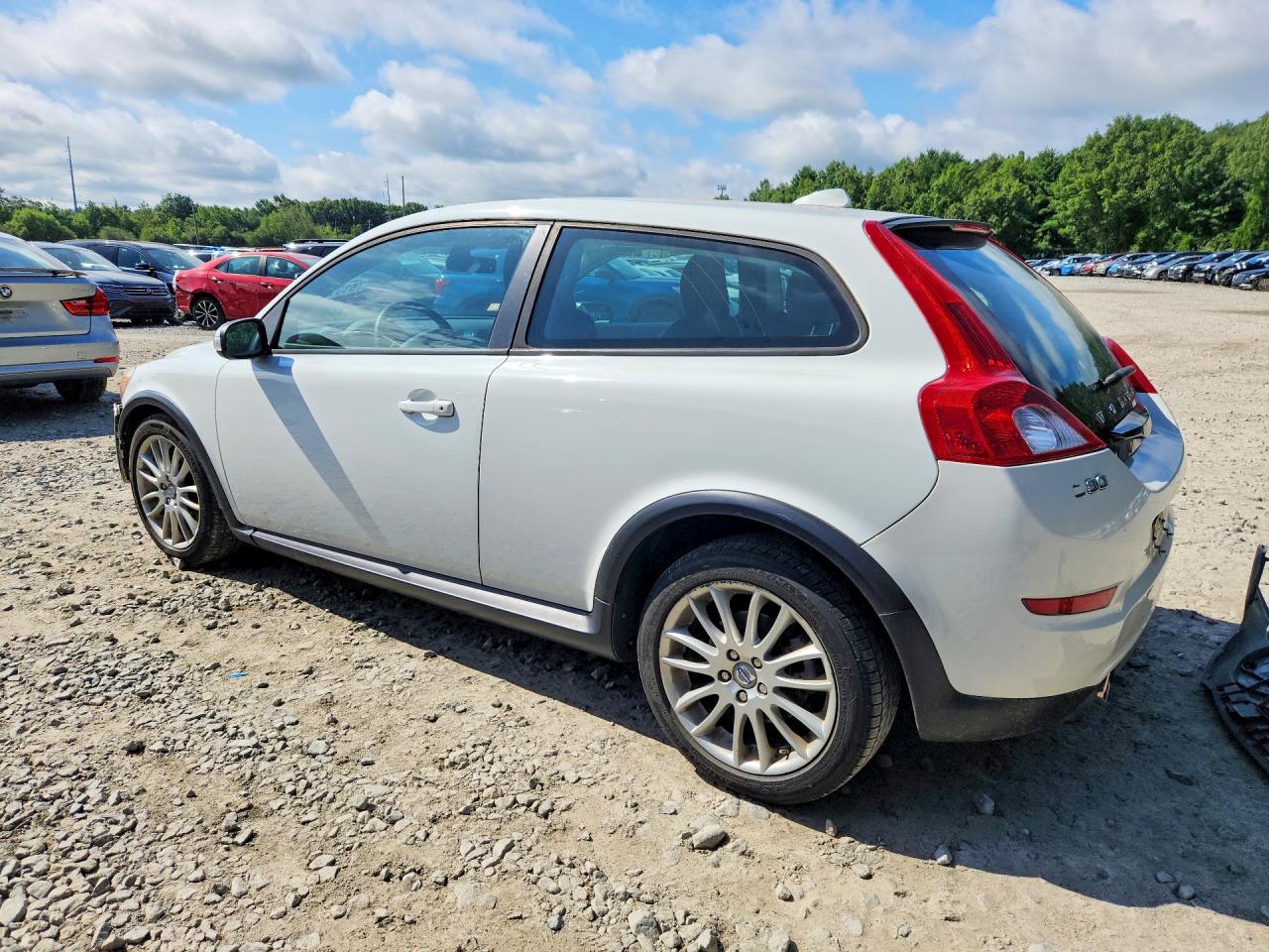 2012 Volvo C30 T5 White vin: YV1672MK5C2269238