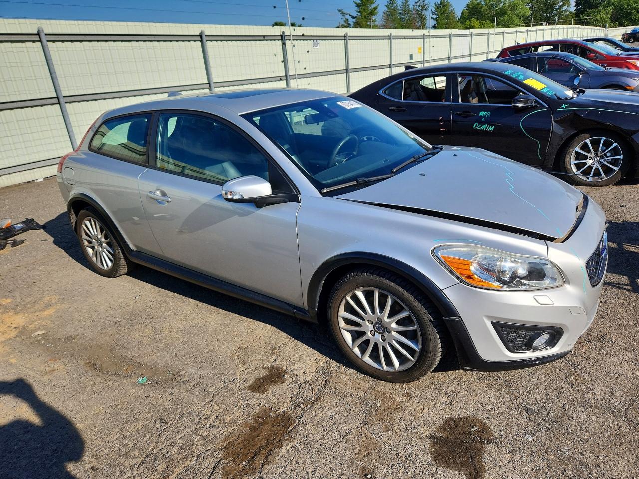 2012 Volvo C30 T5 Silver vin: YV1672MK5C2270194