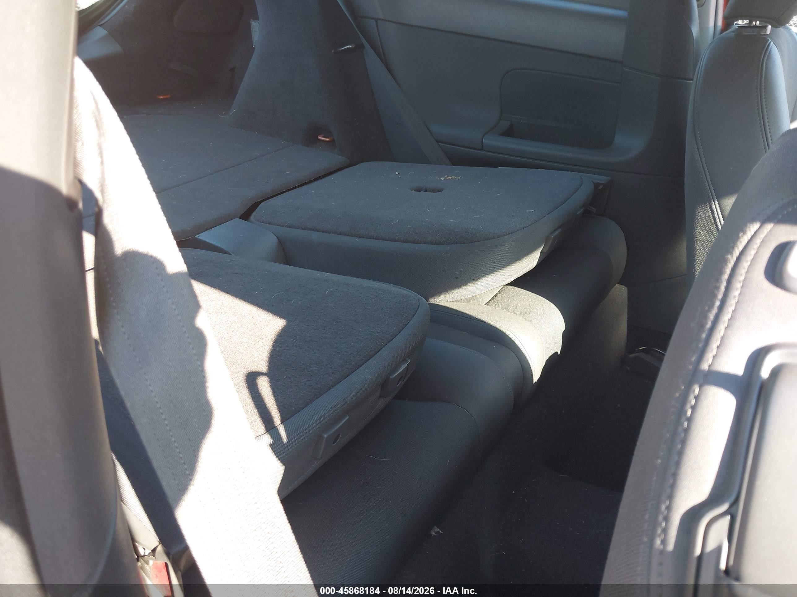 2012 Volvo C30 T5 Оранжевый vin: YV1672MK6C2266266