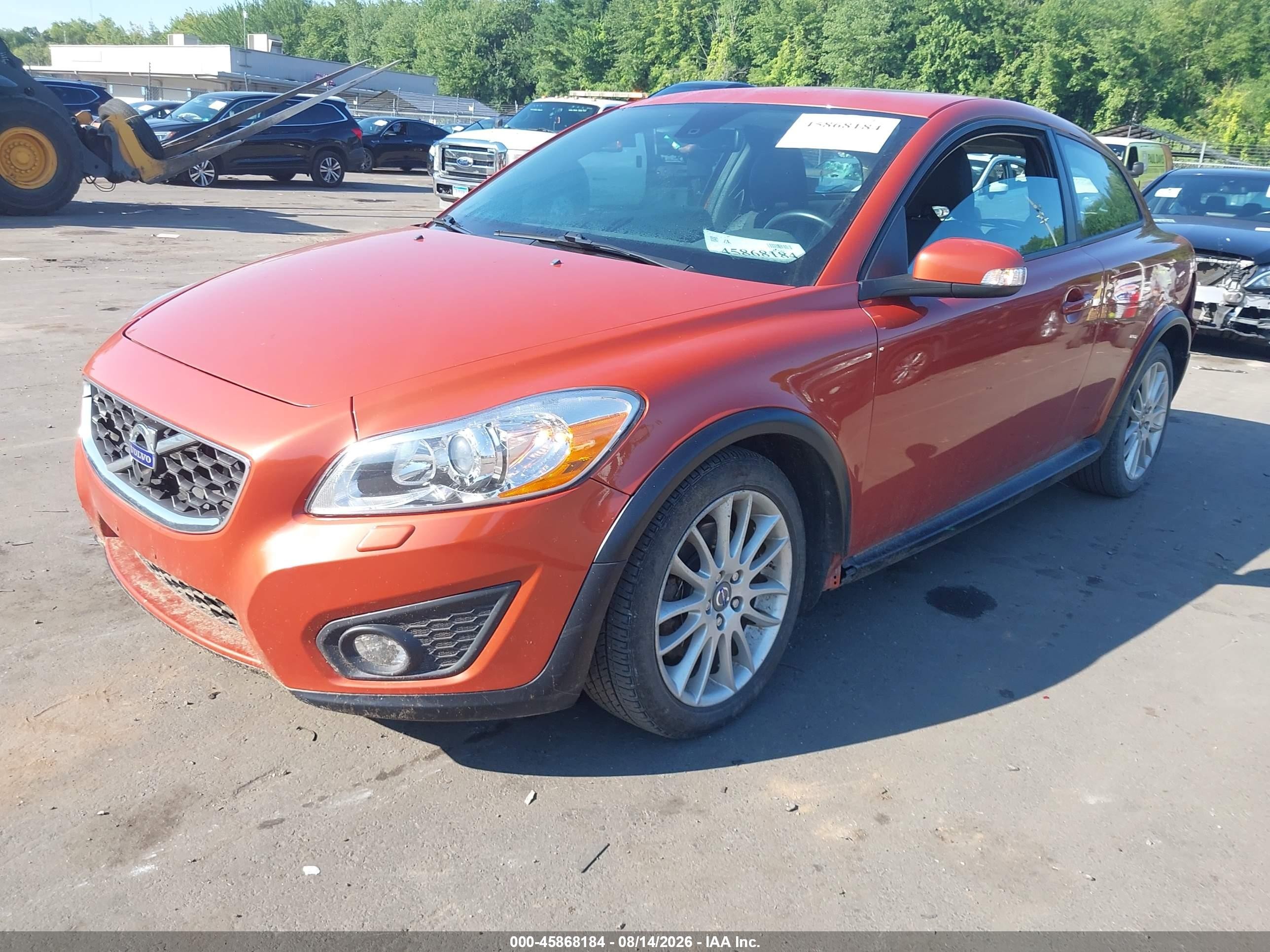 2012 Volvo C30 T5 Оранжевый vin: YV1672MK6C2266266