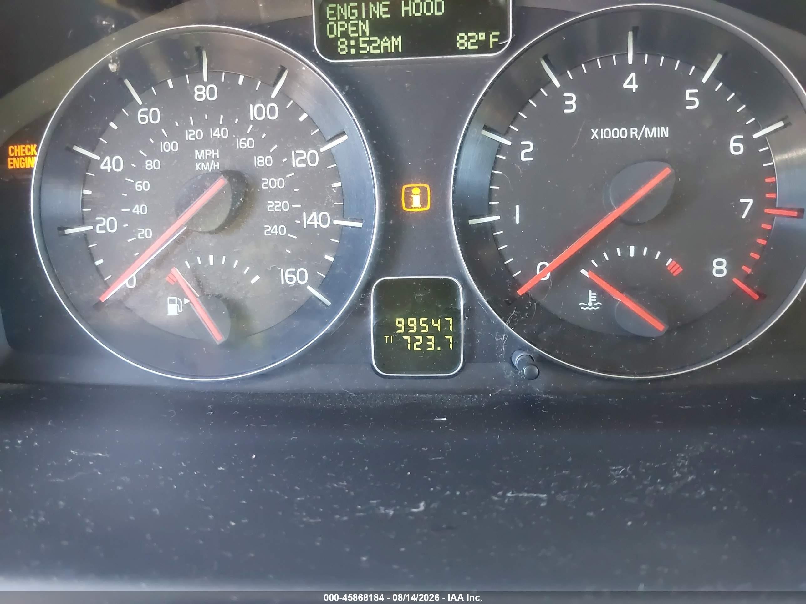 2012 Volvo C30 T5 Оранжевый vin: YV1672MK6C2266266