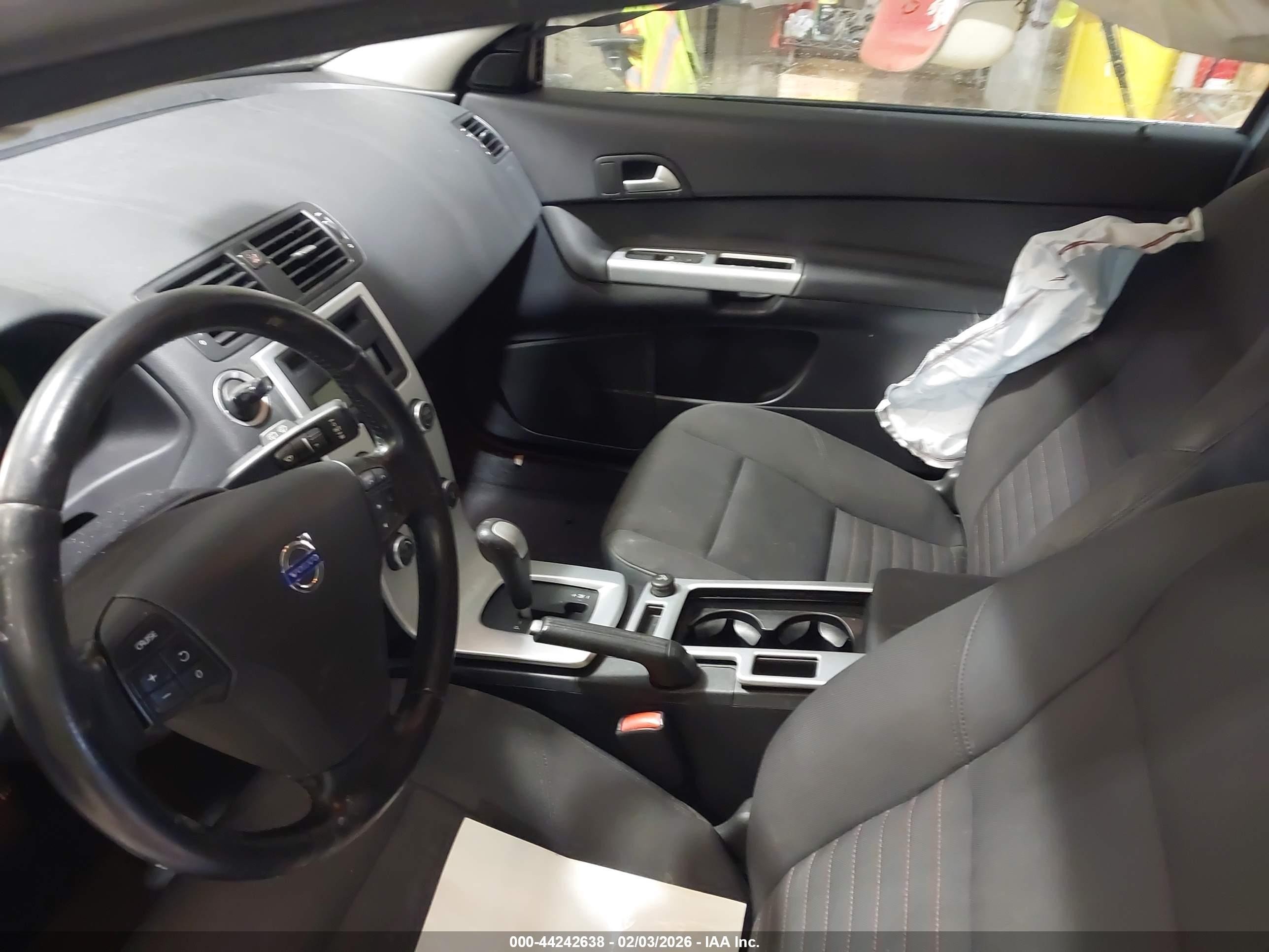 2013 Volvo C30 T5 Silver vin: YV1672MK6D2304564