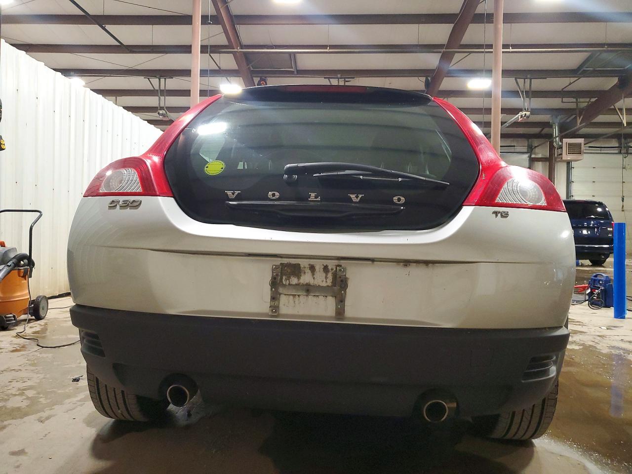 2010 Volvo C30 T5 Silver vin: YV1672MK7A2174466