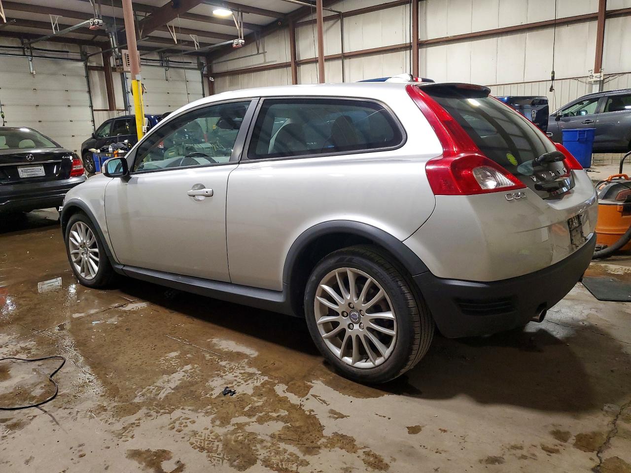 2010 Volvo C30 T5 Silver vin: YV1672MK7A2174466