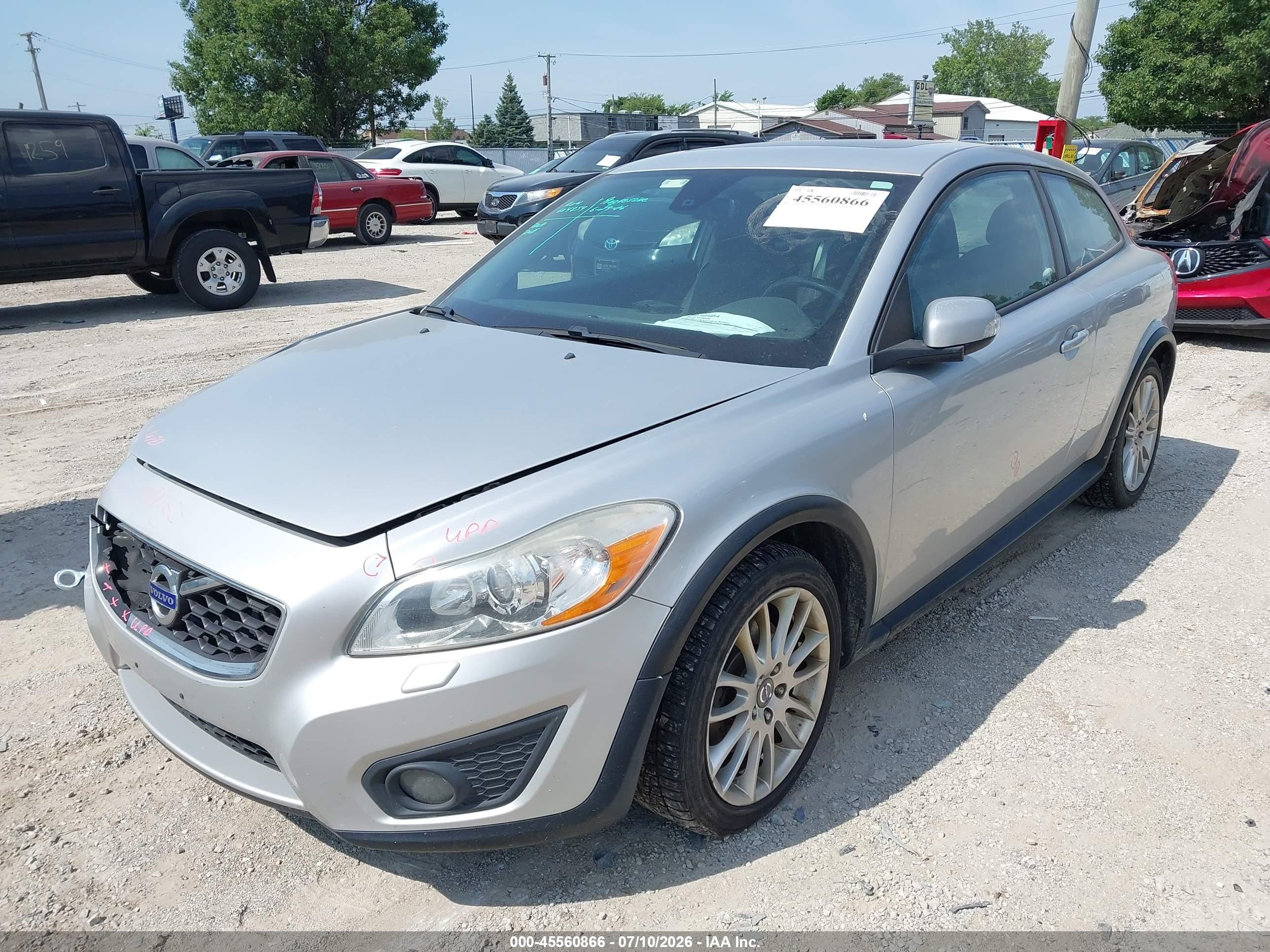 2011 Volvo C30 R-design/t5 (retail Only) Silver vin: YV1672MK8B2204611