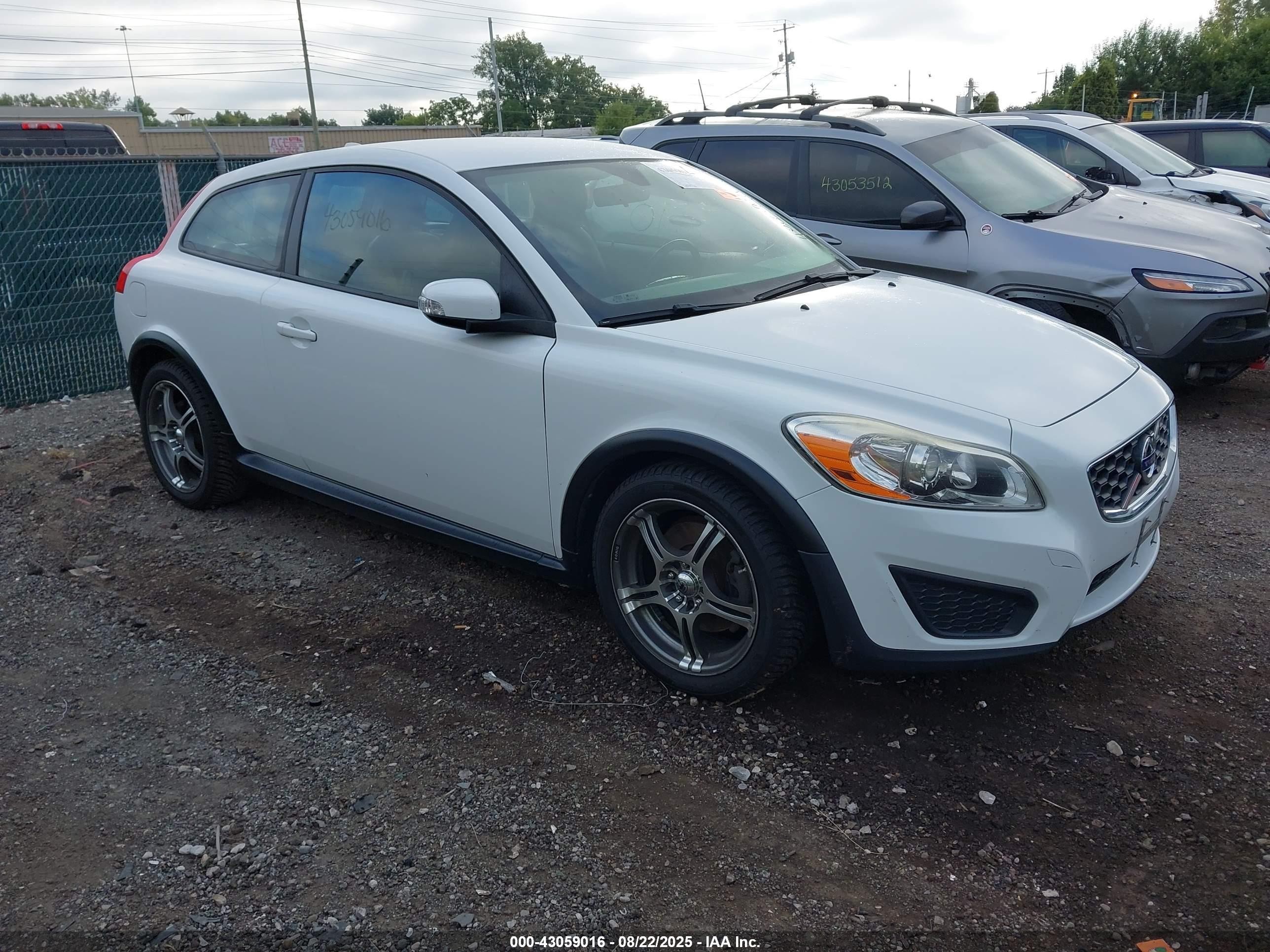 YV1672MK8C2272232