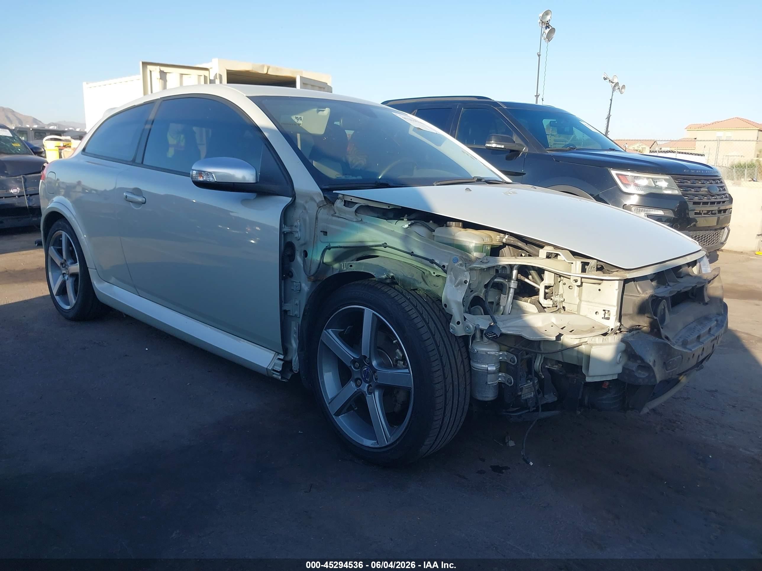 2012 Volvo C30 T5/t5 Platinum/t5 Premier Plus/t5 R-design/t5 R-design Platinum/t5 R-design Premier Plus Silver vin: YV1672MK8C2286941