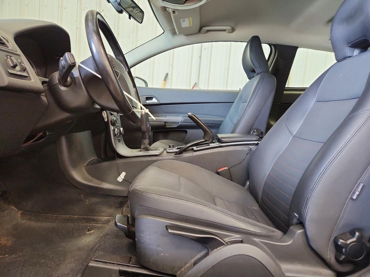2011 Volvo C30 T5 Белый vin: YV1672MK9B2239187