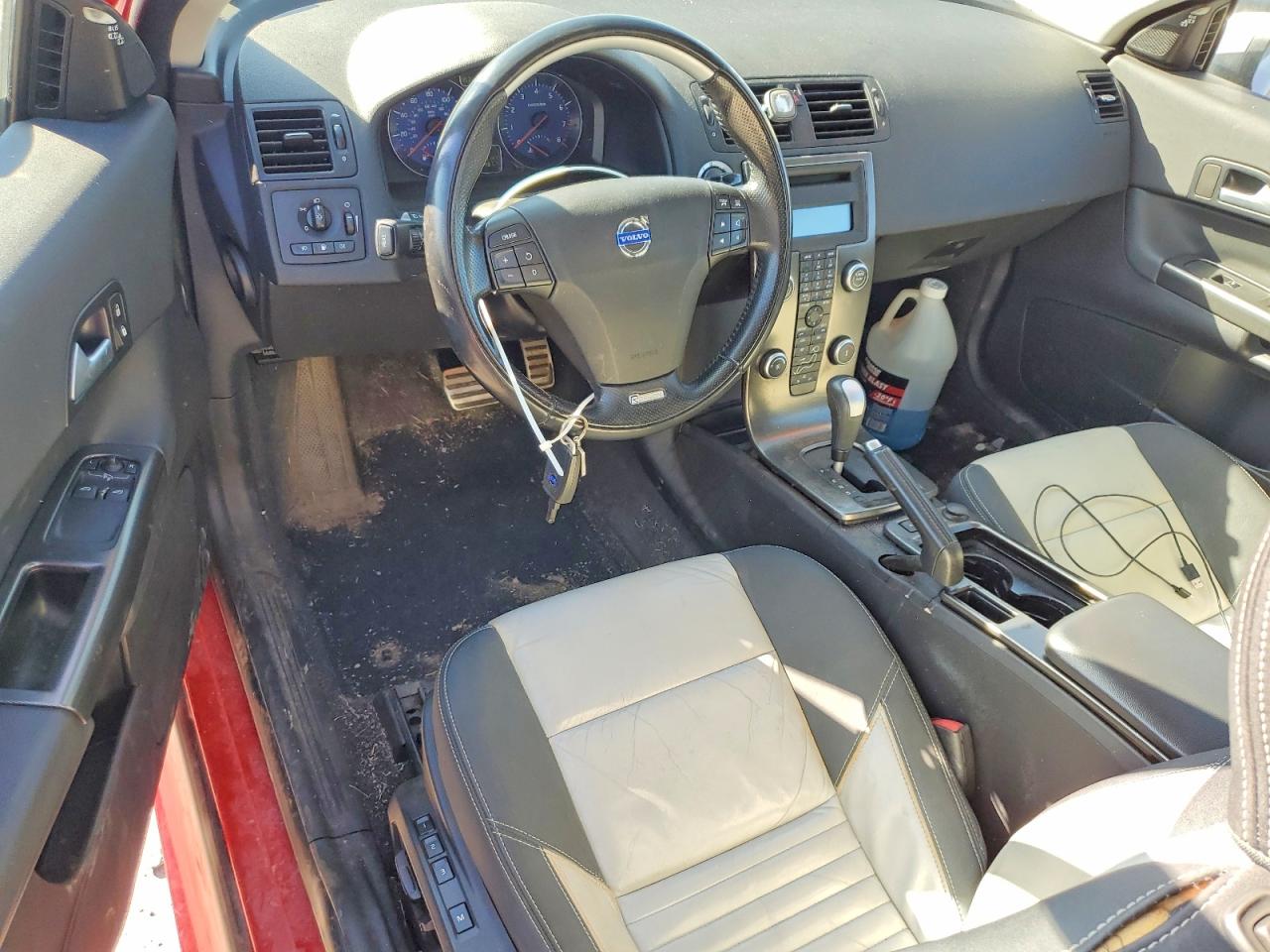 2011 Volvo C30 T5 Red vin: YV1672MK9B2244258