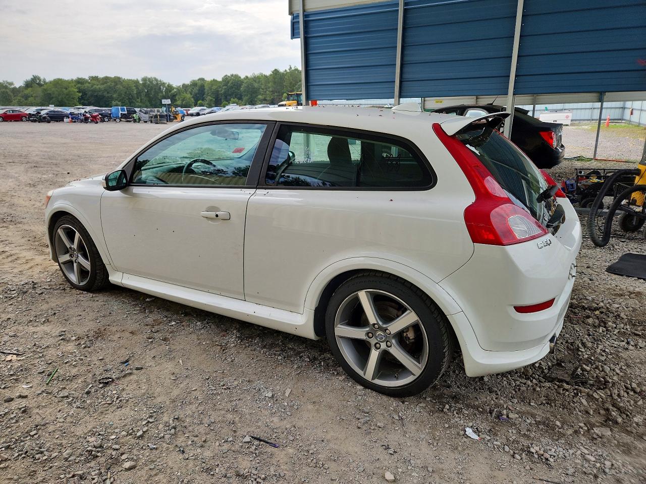 2011 Volvo C30 T5 White vin: YV1672MK9B2246530
