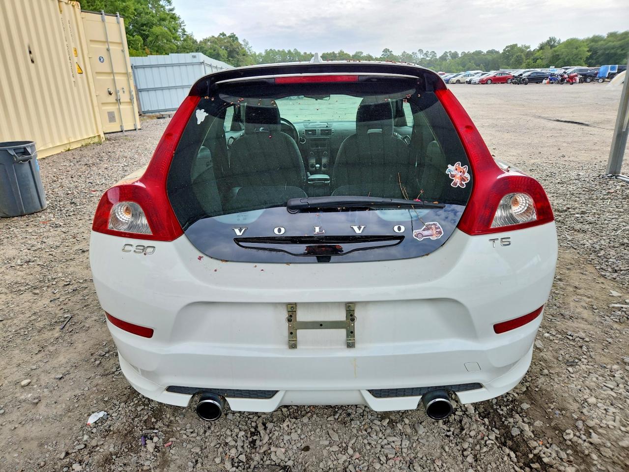 2011 Volvo C30 T5 White vin: YV1672MK9B2246530