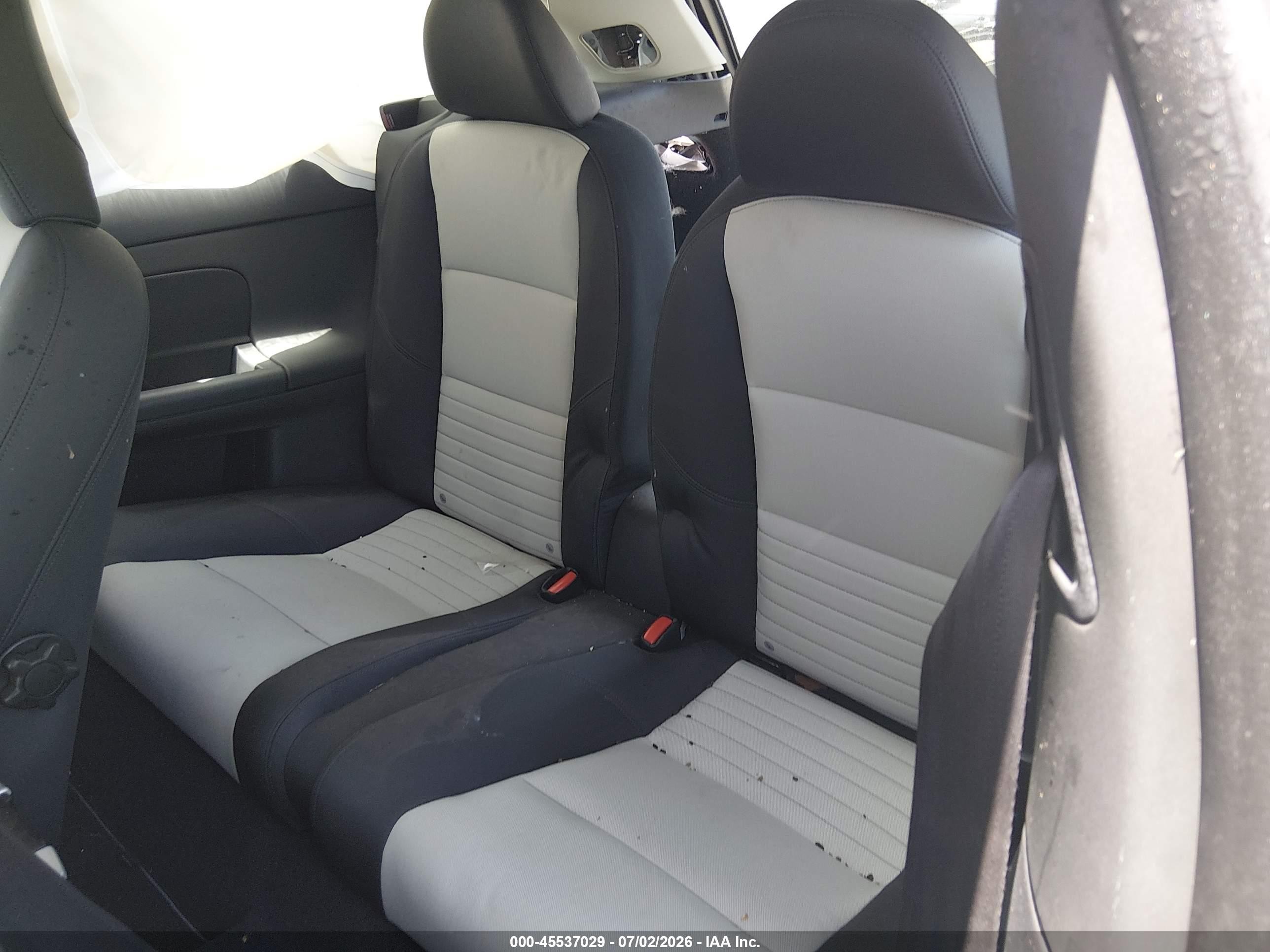 2012 Volvo C30 T5 White vin: YV1672MK9C2265371