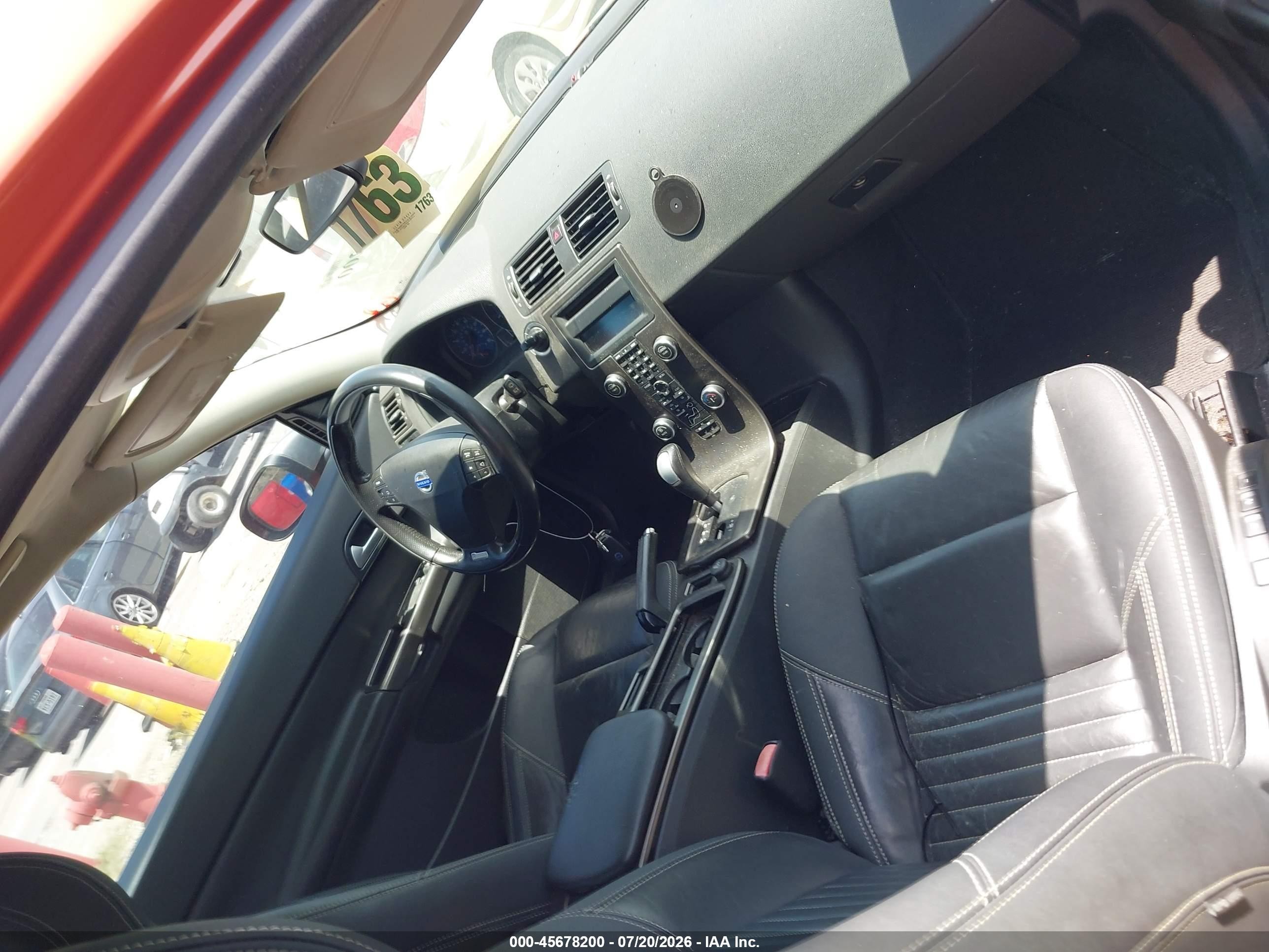 2012 Volvo C30 Premier Plus Orange vin: YV1672MK9C2271350