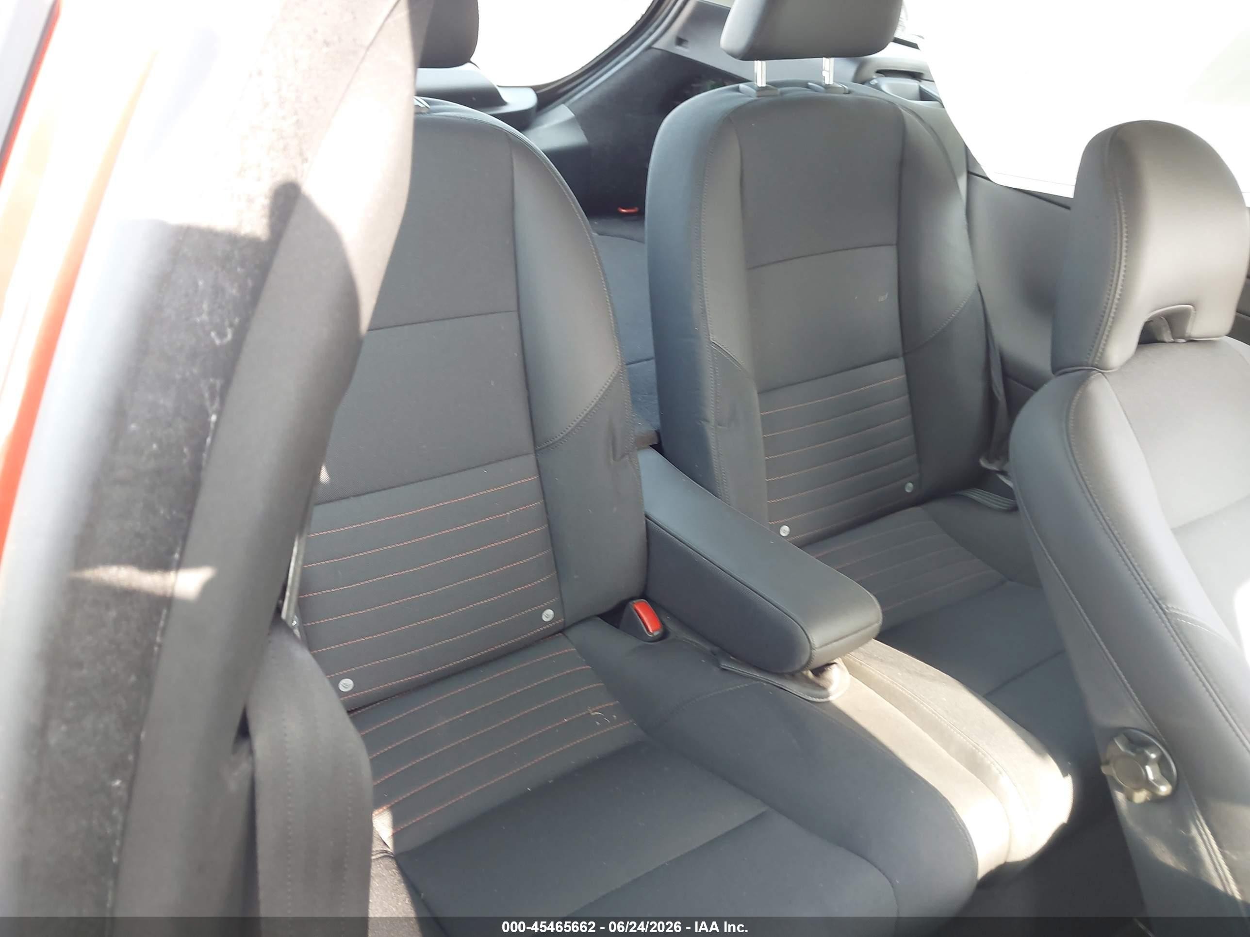 2012 Volvo C30 Platinum/premier Plus/r-design/r-design Platinum/r-design Premier Plus/t5 Orange vin: YV1672MK9C2285362