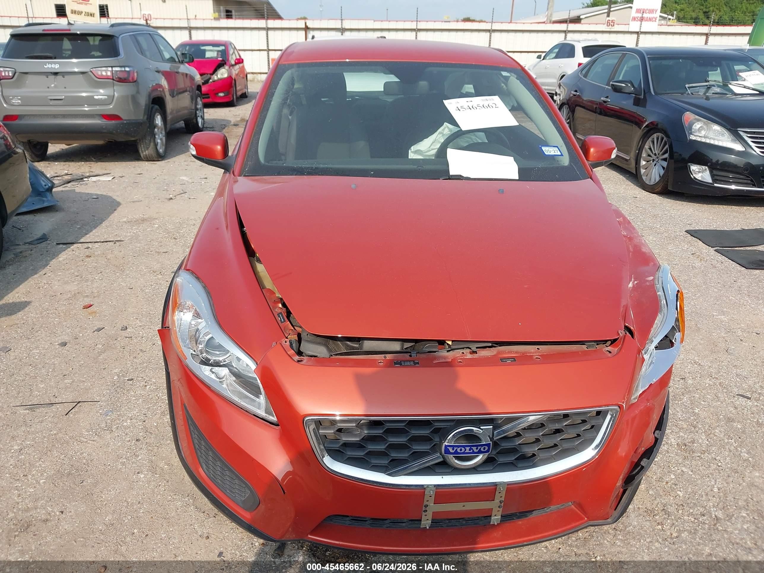 2012 Volvo C30 Platinum/premier Plus/r-design/r-design Platinum/r-design Premier Plus/t5 Orange vin: YV1672MK9C2285362