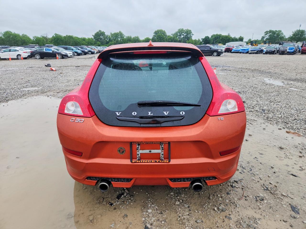 2011 Volvo C30 T5 Orange vin: YV1672MKXB2200768