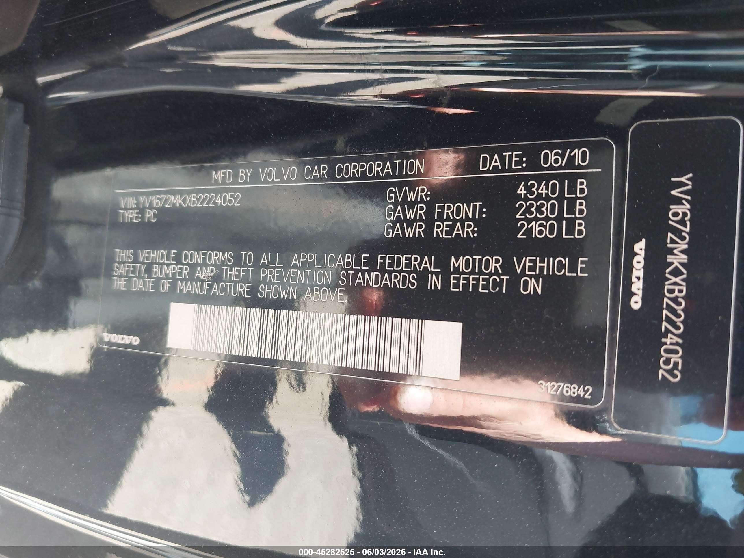 2011 Volvo C30   Черный vin: YV1672MKXB2224052