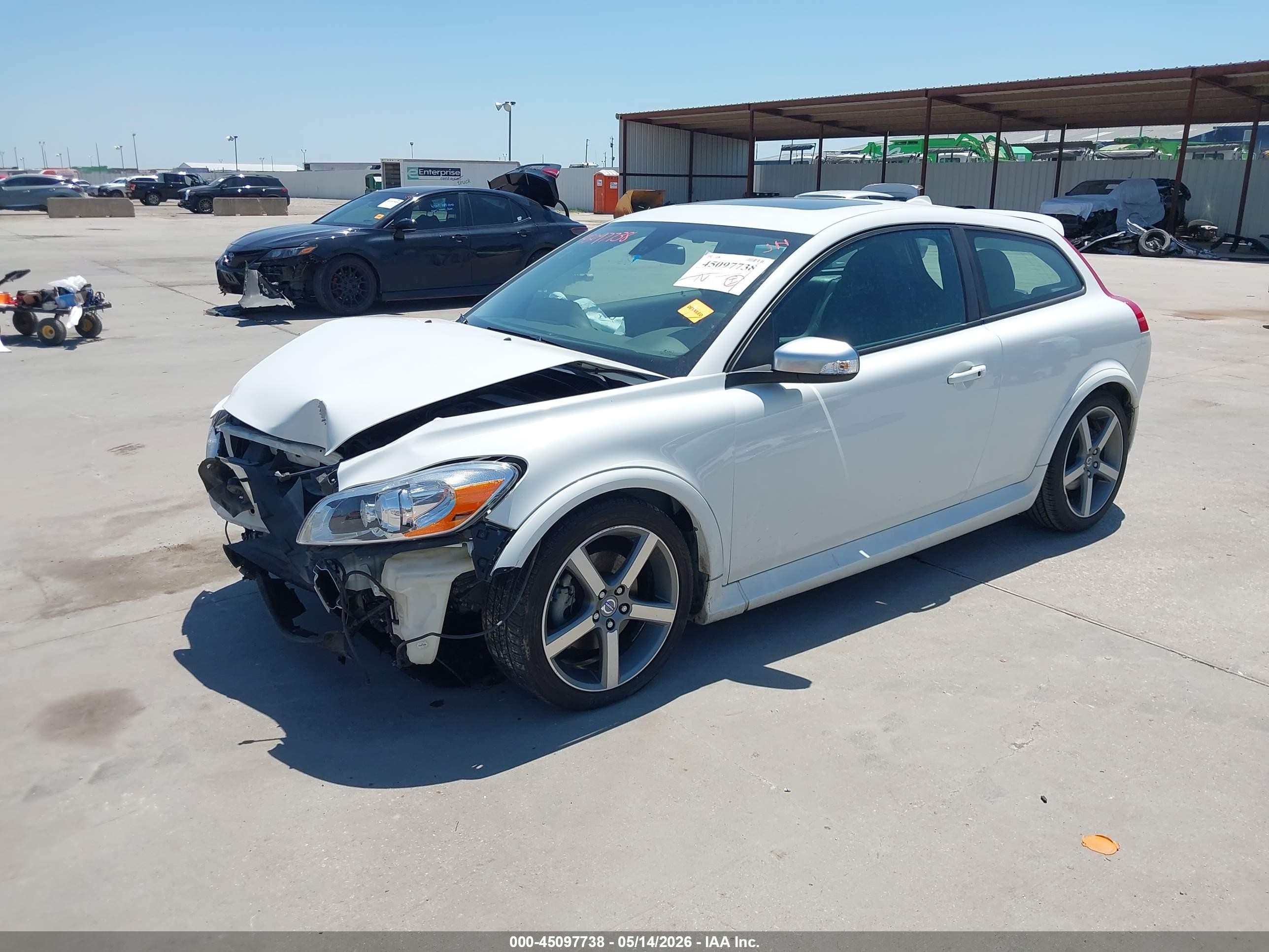 2013 Volvo C30 T5/t5 Platinum/t5 Premier/t5 Premier Plus/t5 R-design/t5 R-design Platinum/t5 R-design Premier Белый vin: YV1672MKXD2302168