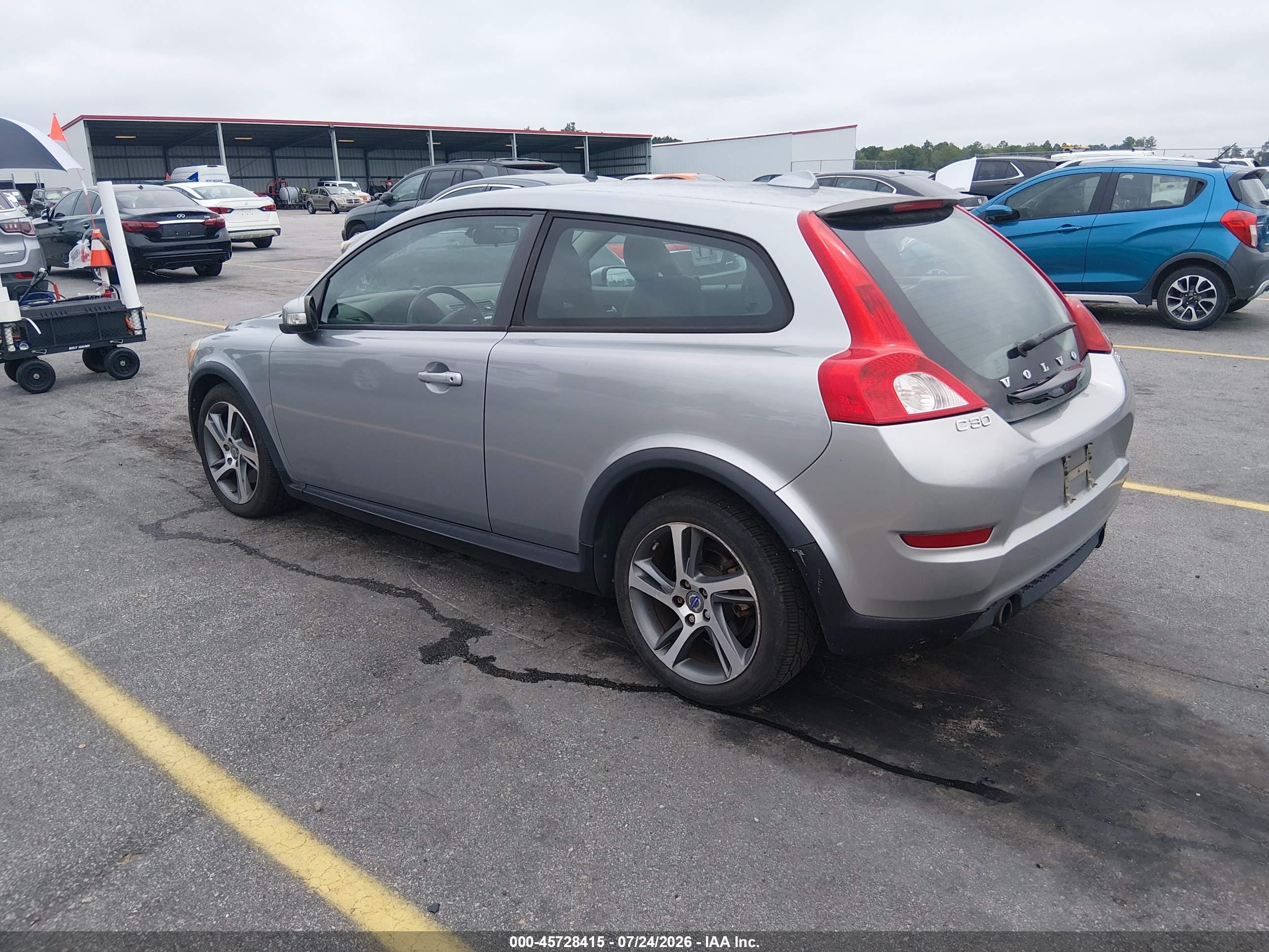 2013 Volvo C30 T5 Серебряный vin: YV1672MKXD2310481