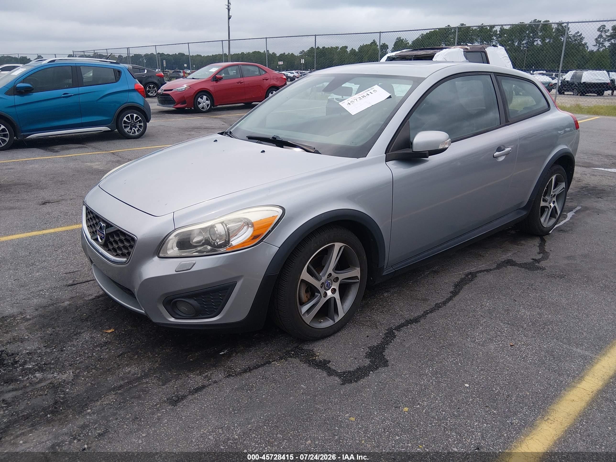 2013 Volvo C30 T5 Серебряный vin: YV1672MKXD2310481