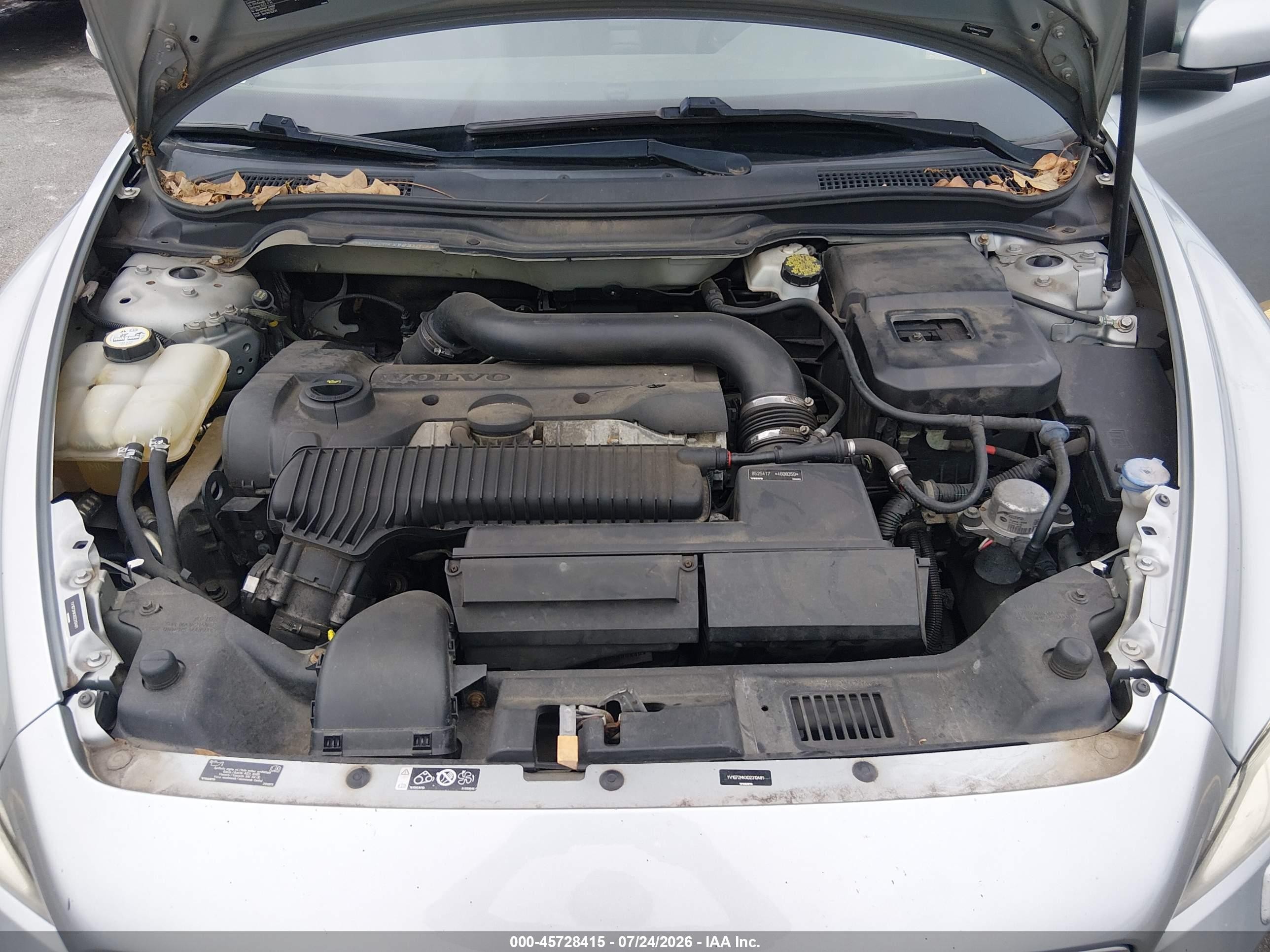 2013 Volvo C30 T5 Серебряный vin: YV1672MKXD2310481