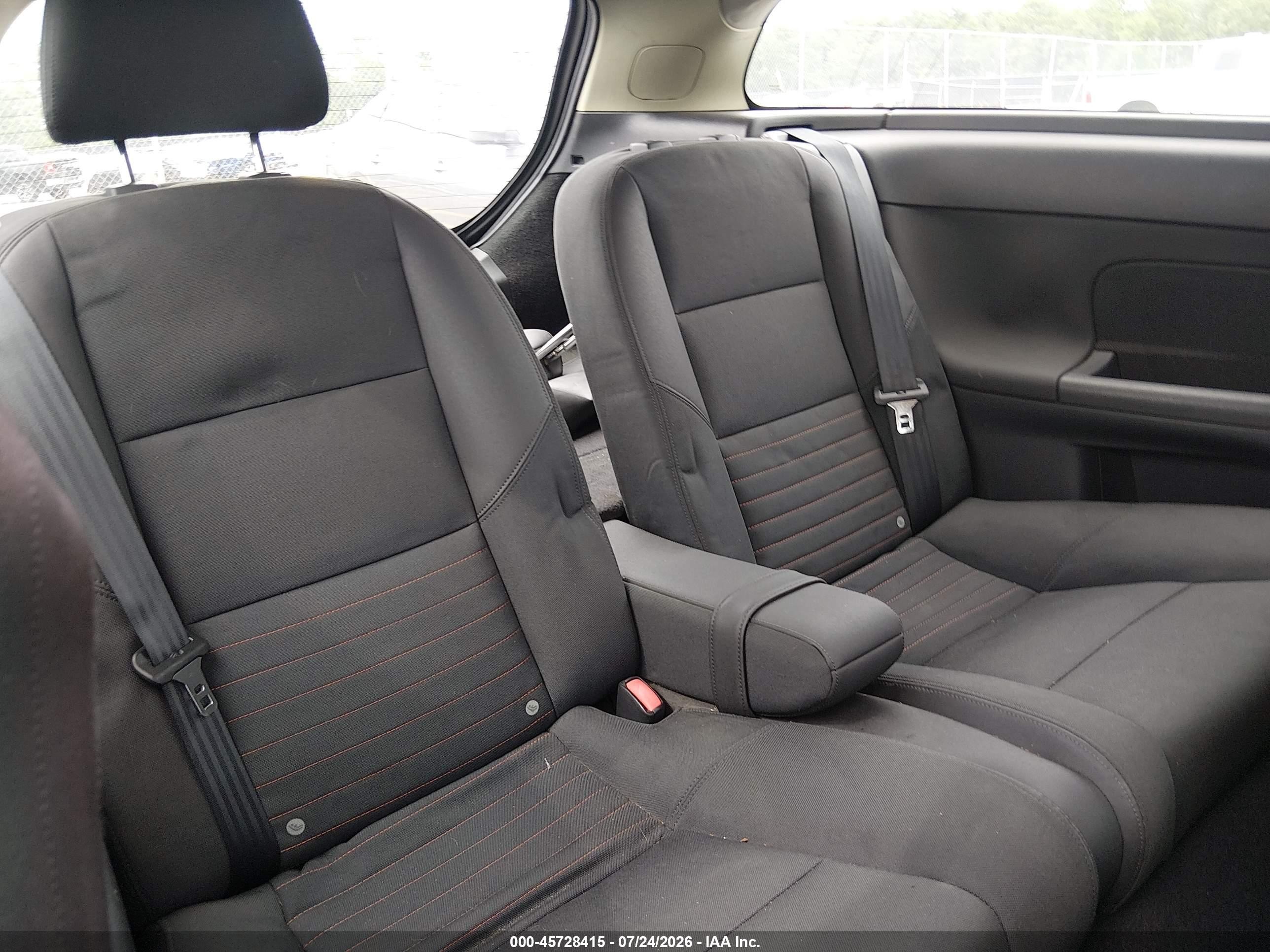 2013 Volvo C30 T5 Серебряный vin: YV1672MKXD2310481