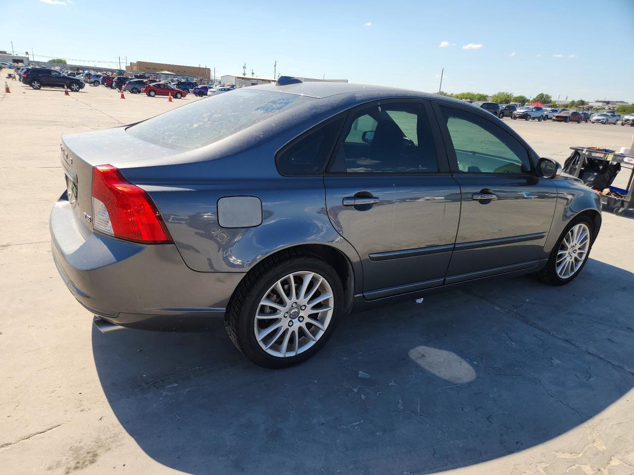 2011 Volvo S40 T5 Серый vin: YV1672MS1B2549916
