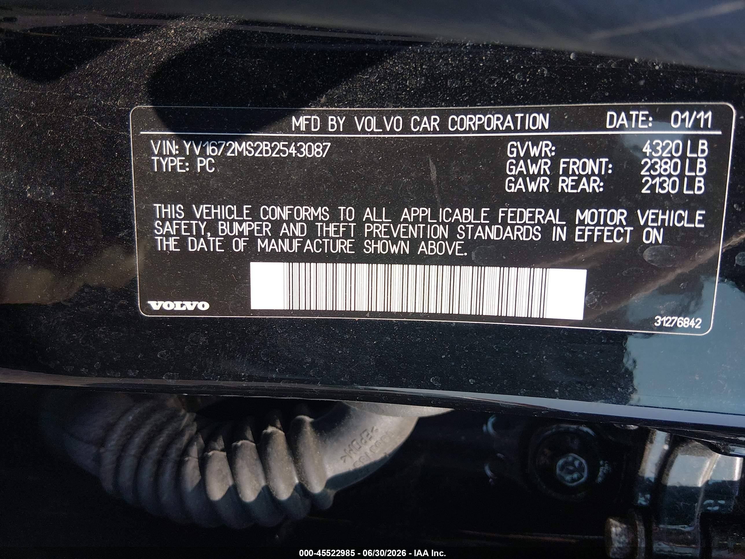 2011 Volvo S40 R-design/t5 (retail Only) Black vin: YV1672MS2B2543087