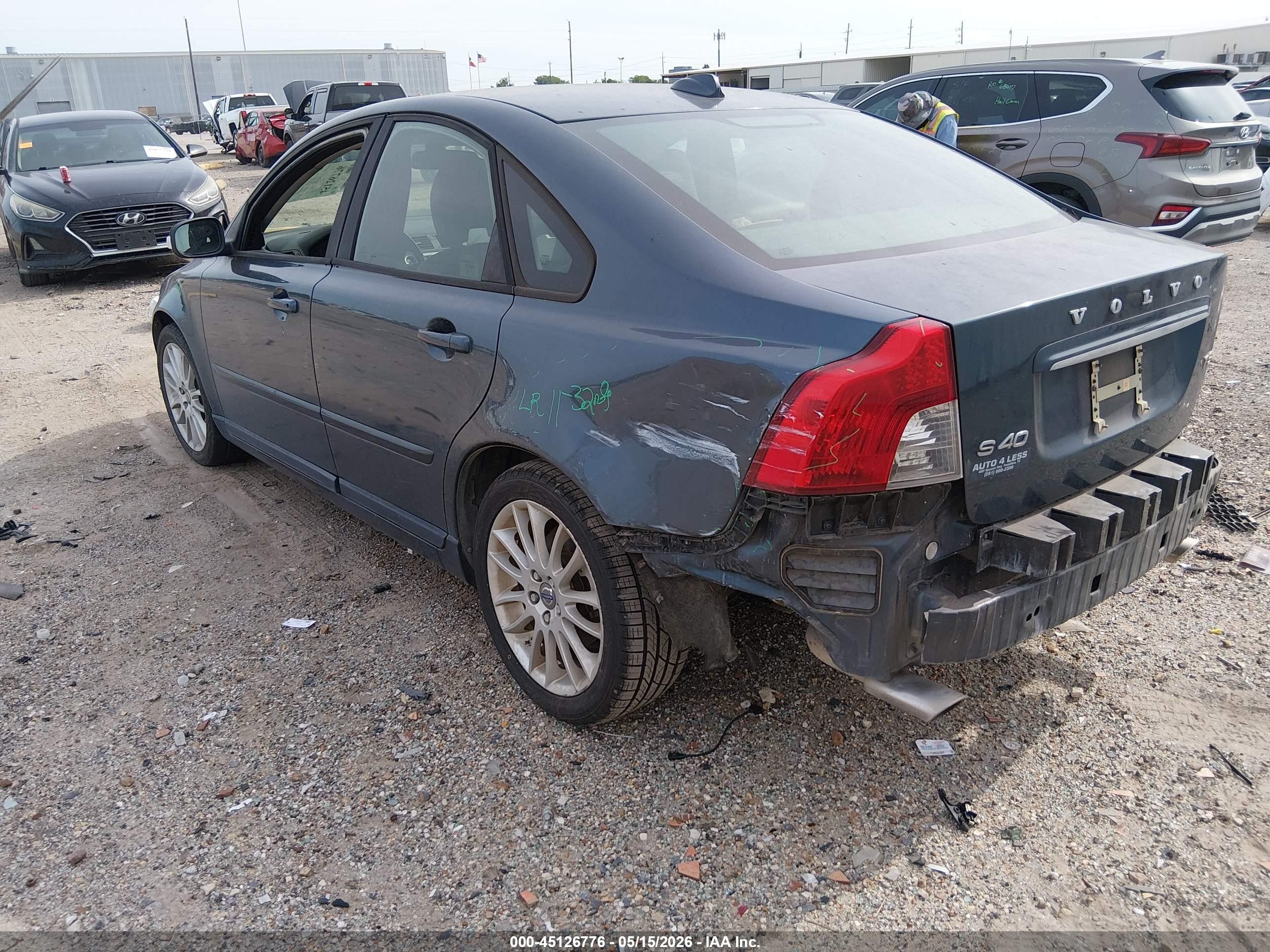 2011 Volvo S40 T5/t5 R-design Blue vin: YV1672MS4B2547657