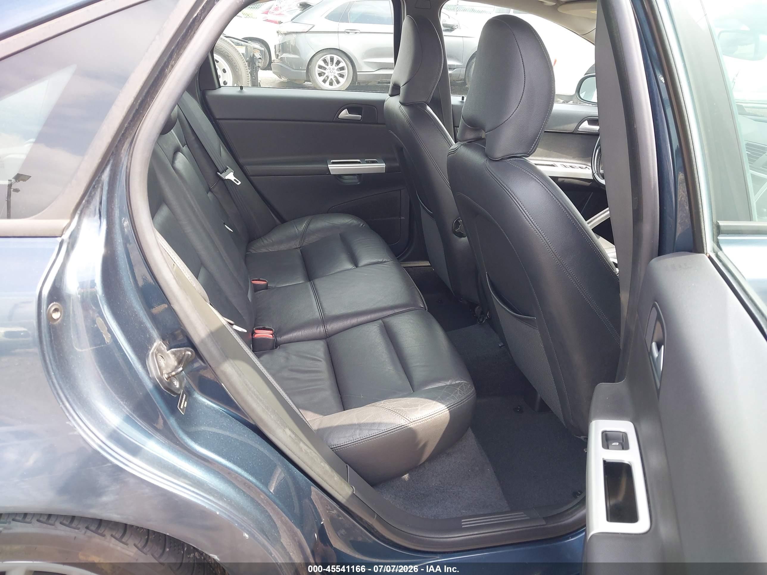 2011 Volvo S40 T5 (retail Only) Blue vin: YV1672MS5B2540572