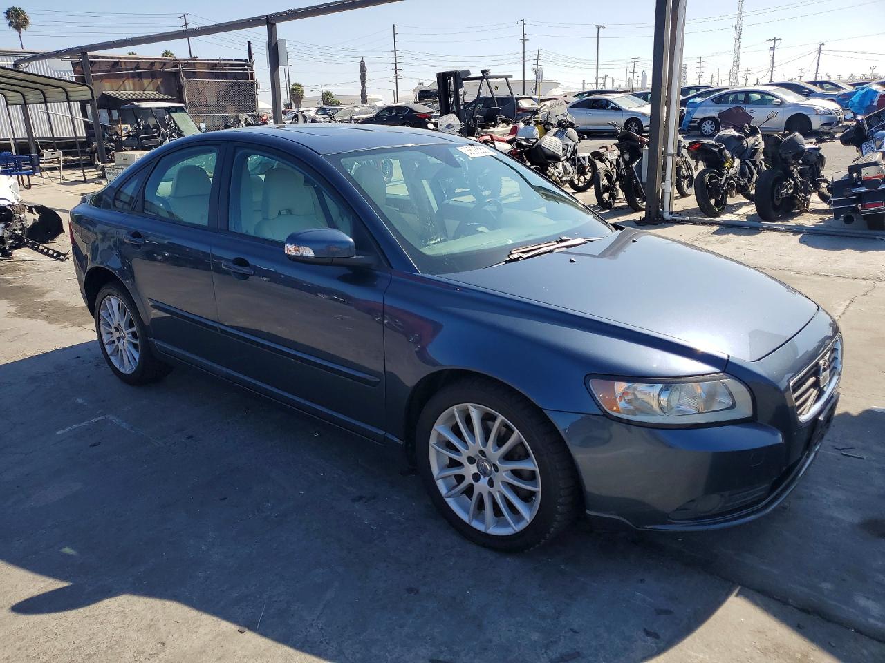 2011 Volvo S40 T5 Blue vin: YV1672MS9B2535262