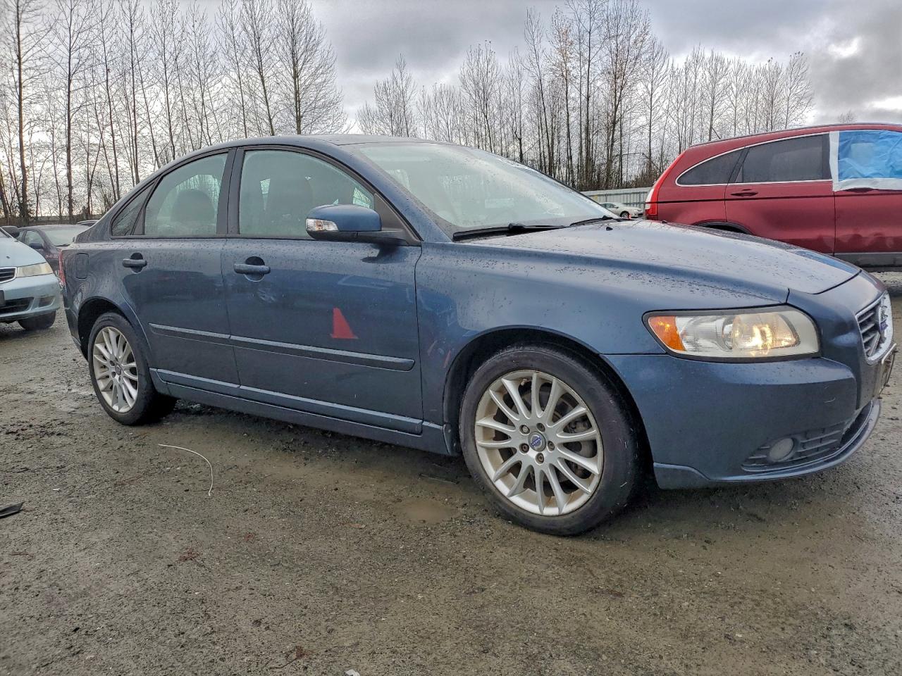 2011 Volvo S40 T5 Blue vin: YV1672MS9B2545659