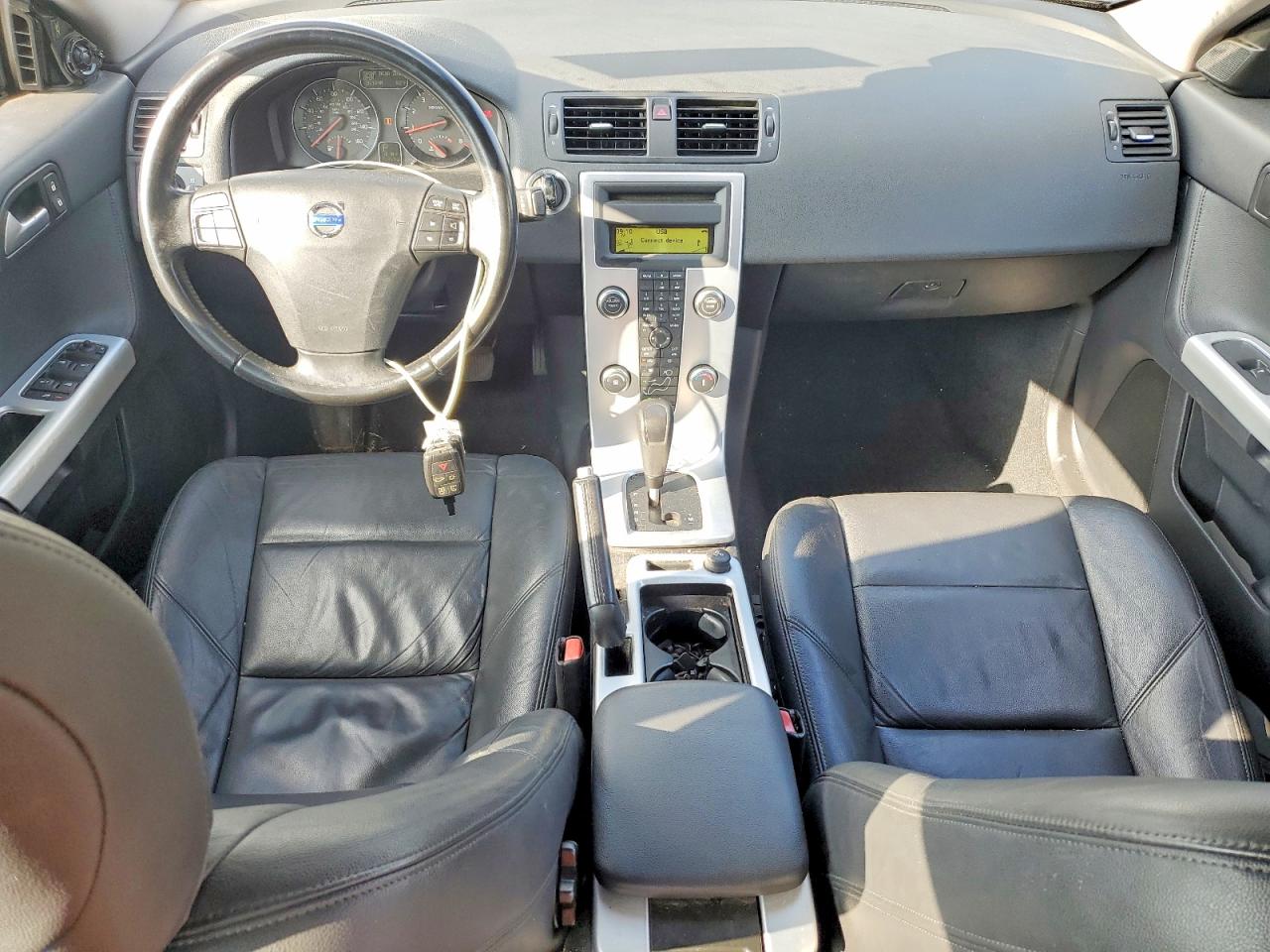 2011 Volvo S40 T5 Silver vin: YV1672MS9B2549324