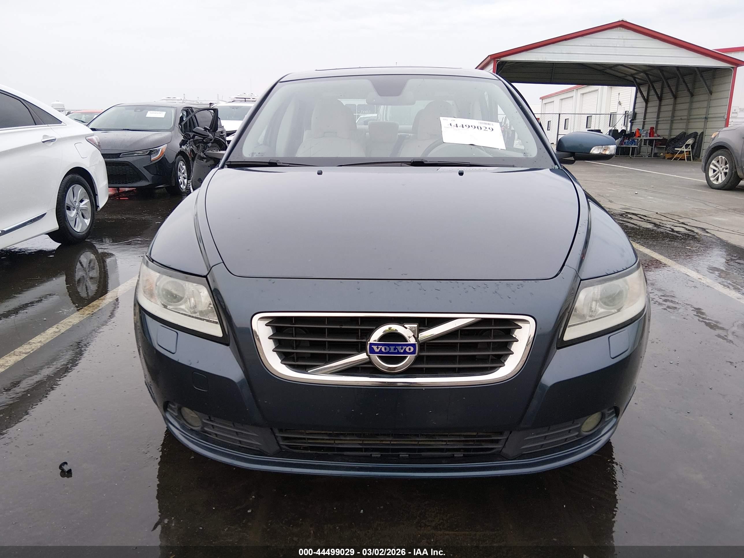 2011 Volvo S40 T5 Dark Blue vin: YV1672MSXB2540664